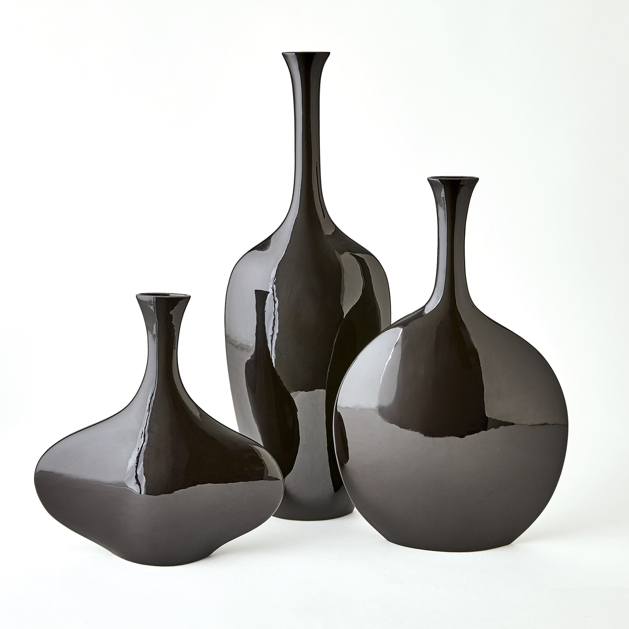 Global Views Black Silhouette Vase