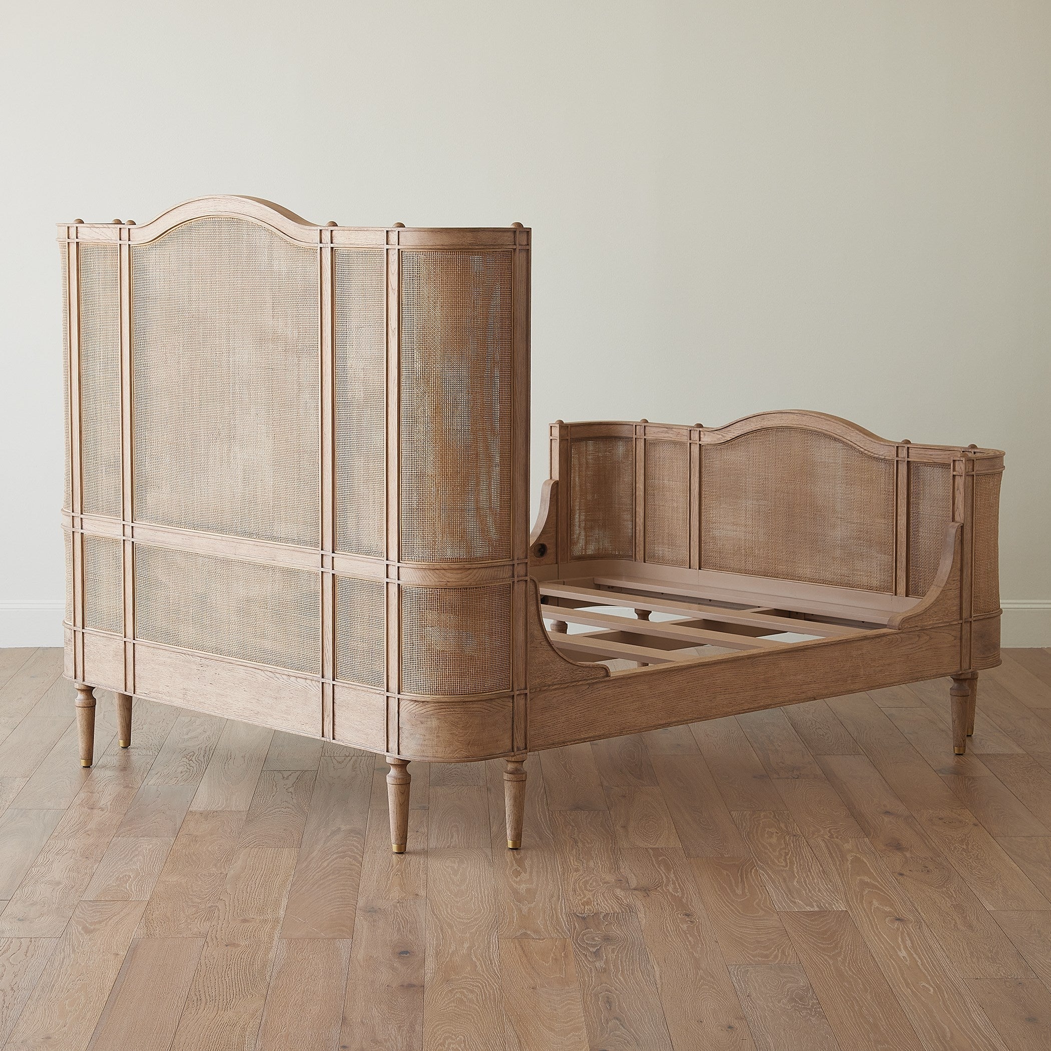 Global Views Josephine Bed