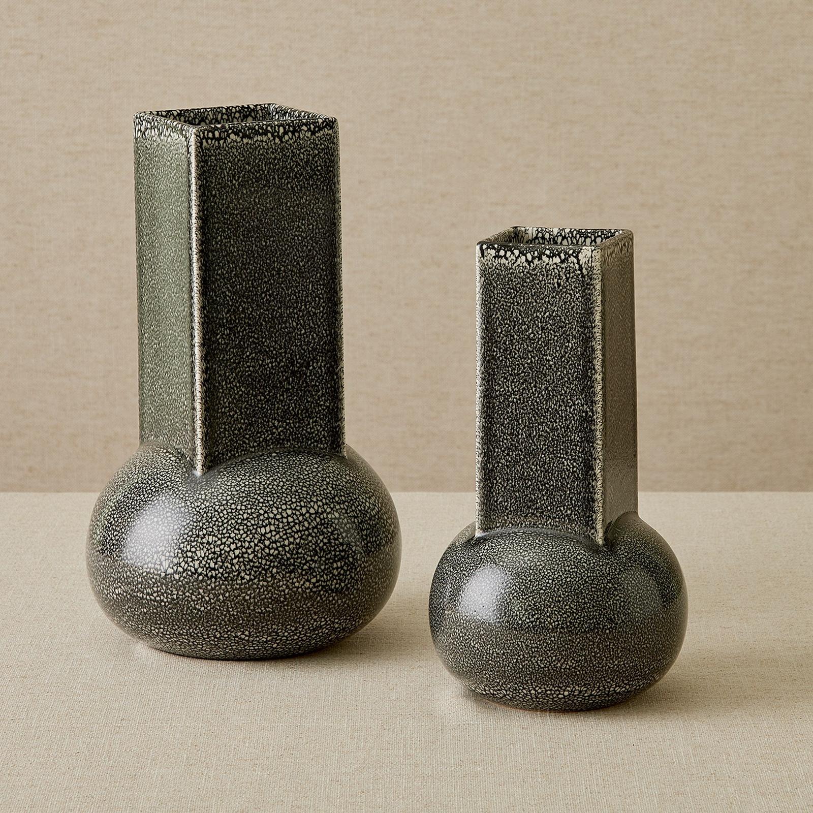 Global Views Crocus Vase