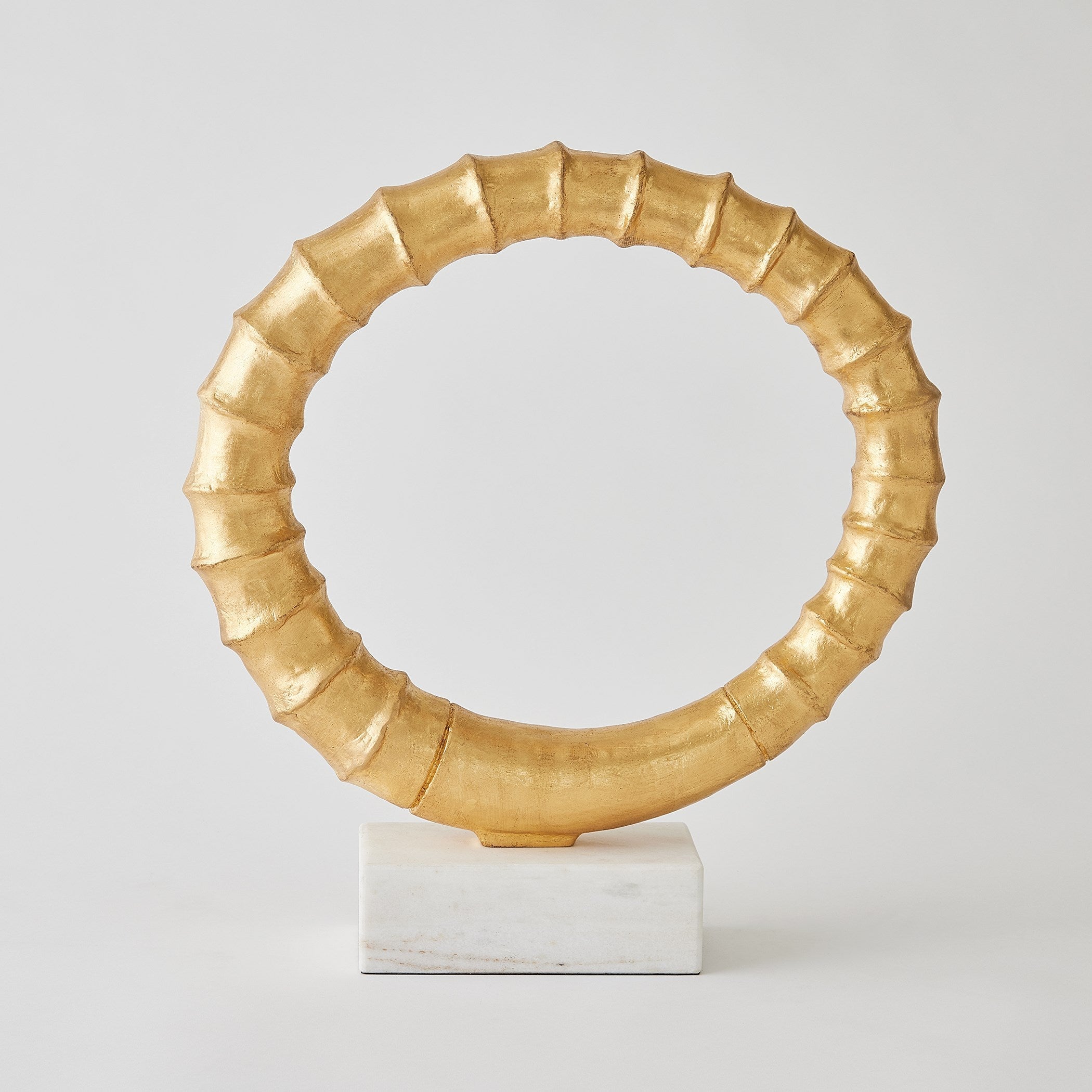 Global Views Infinity Horn Sculpture