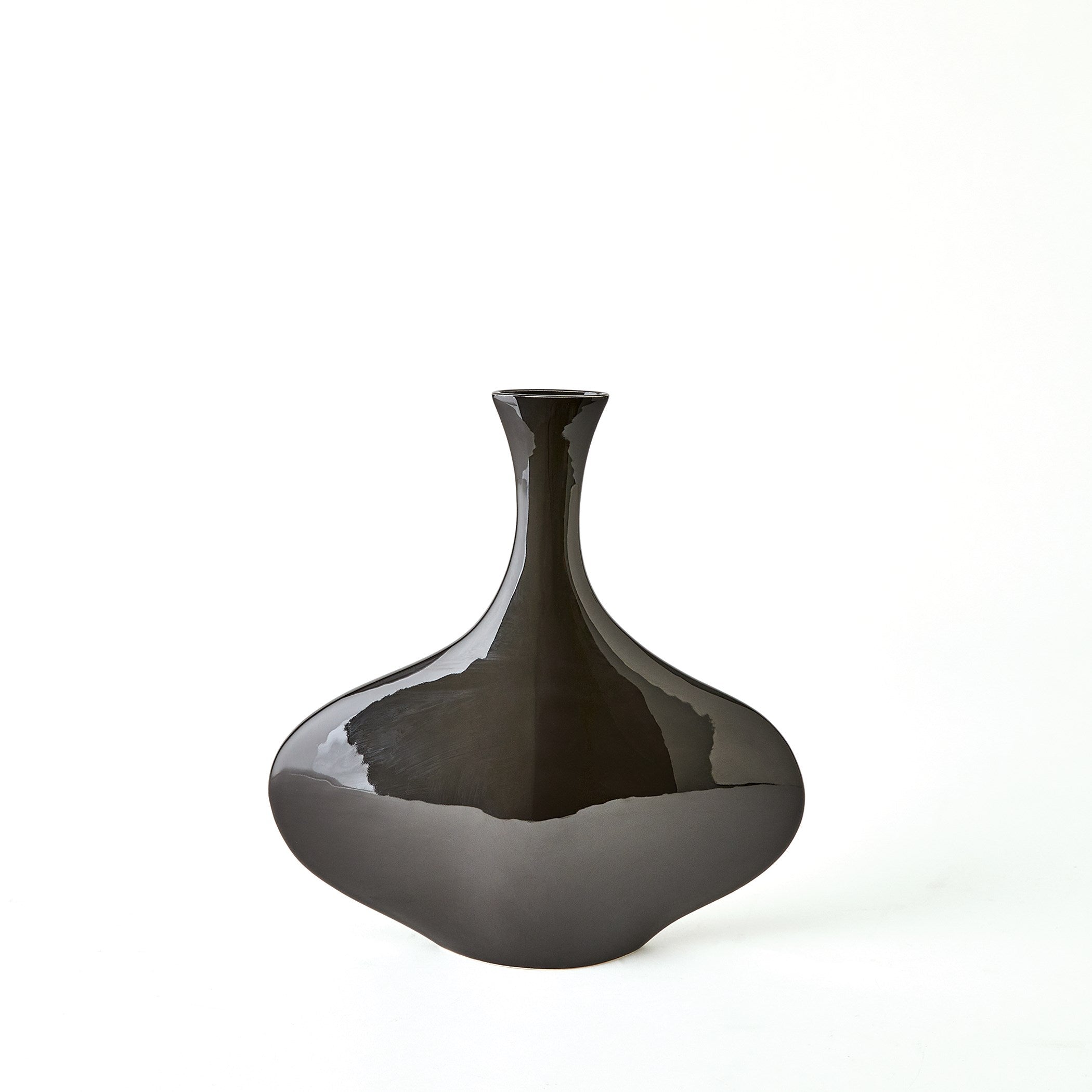 Global Views Black Silhouette Vase