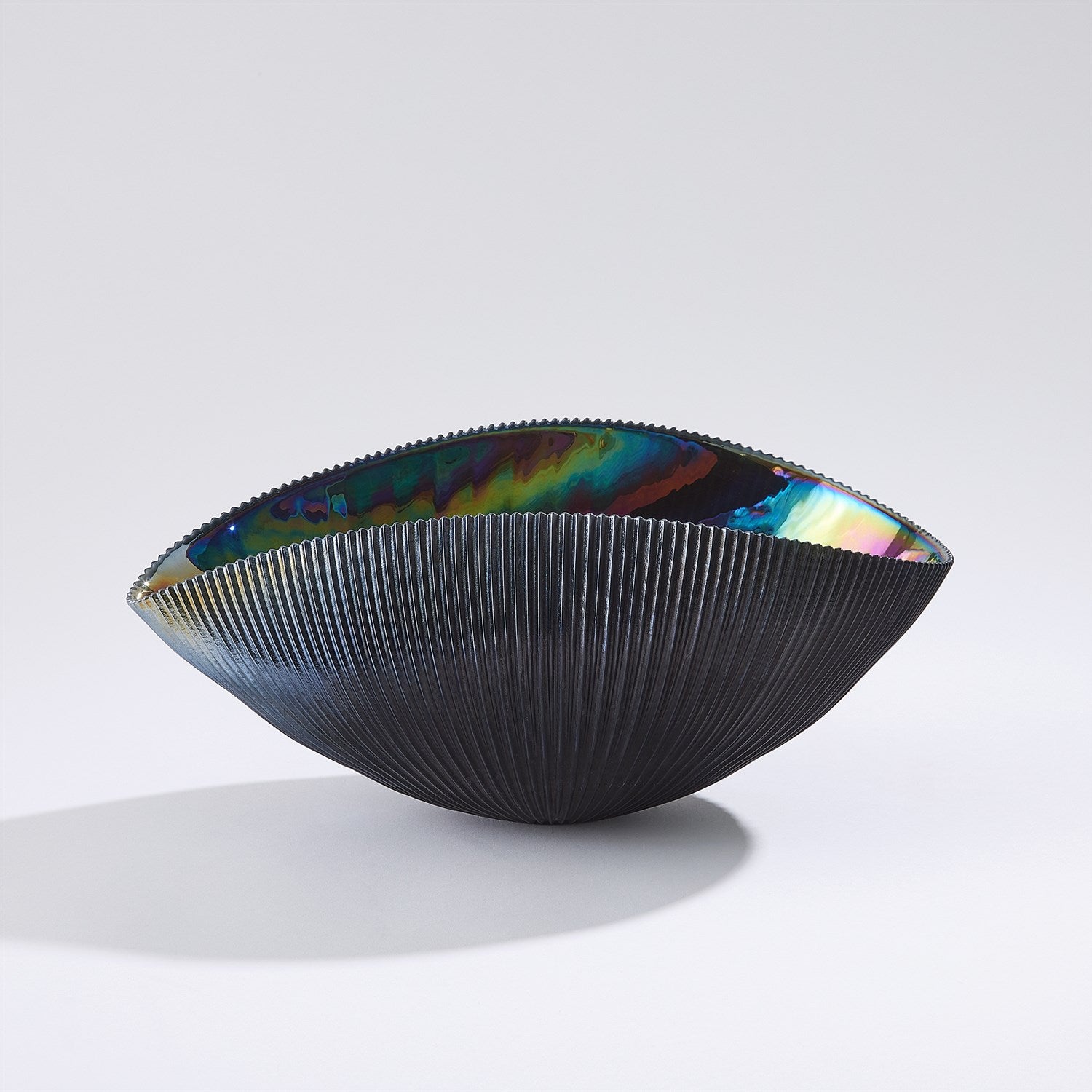 Global Views Pleated Bowl