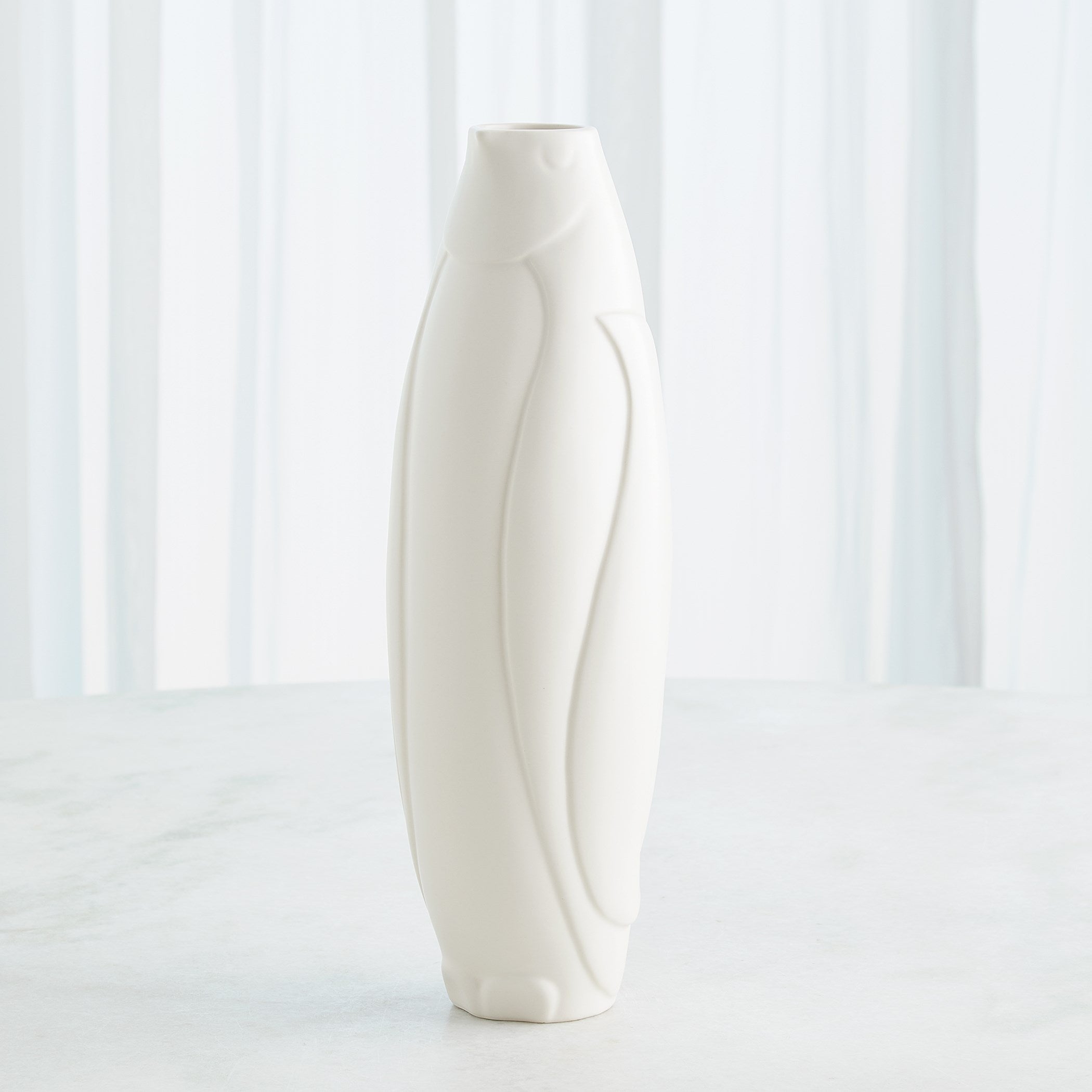 Global Views Penguin Vase