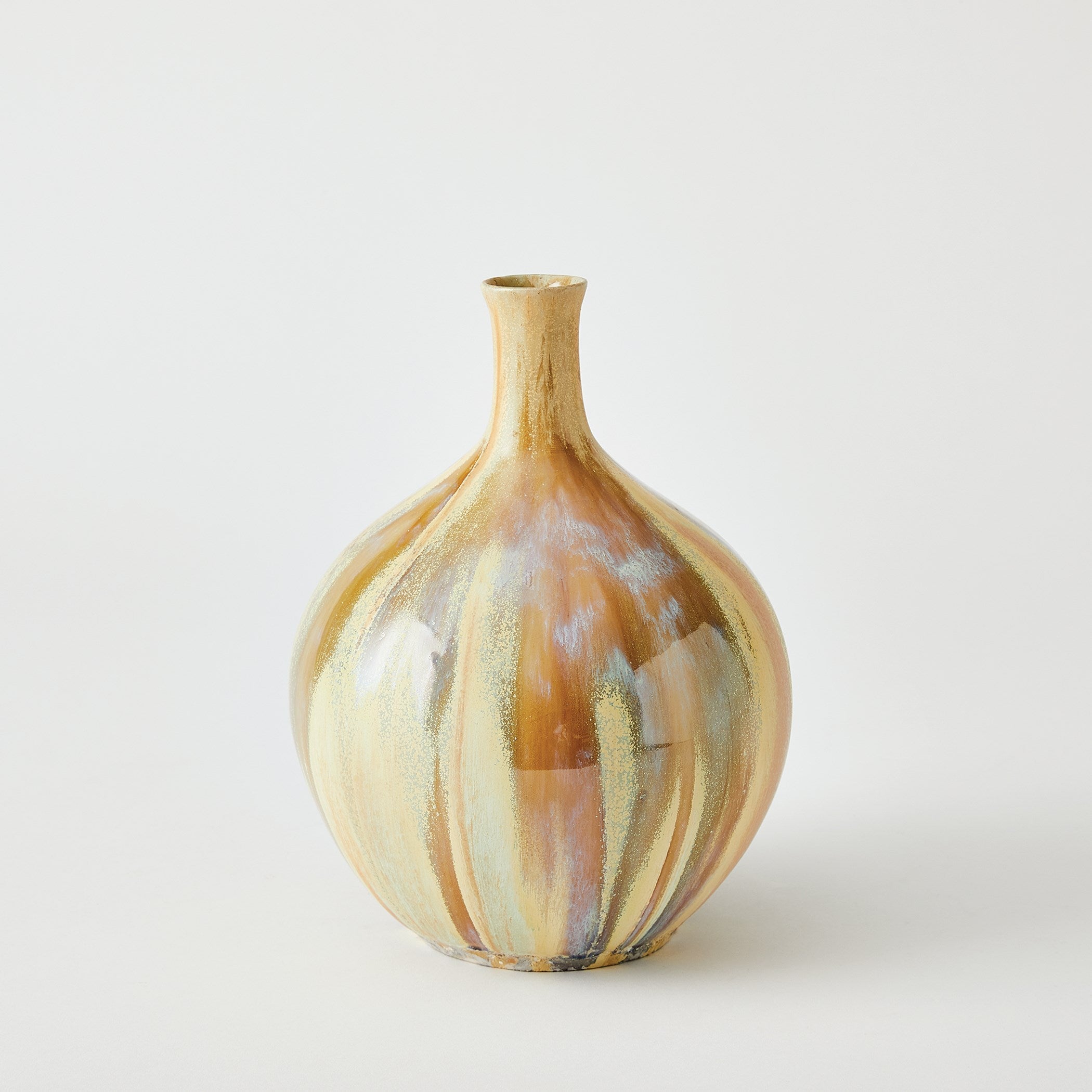 Global Views Reactive Tan Magma Bottle