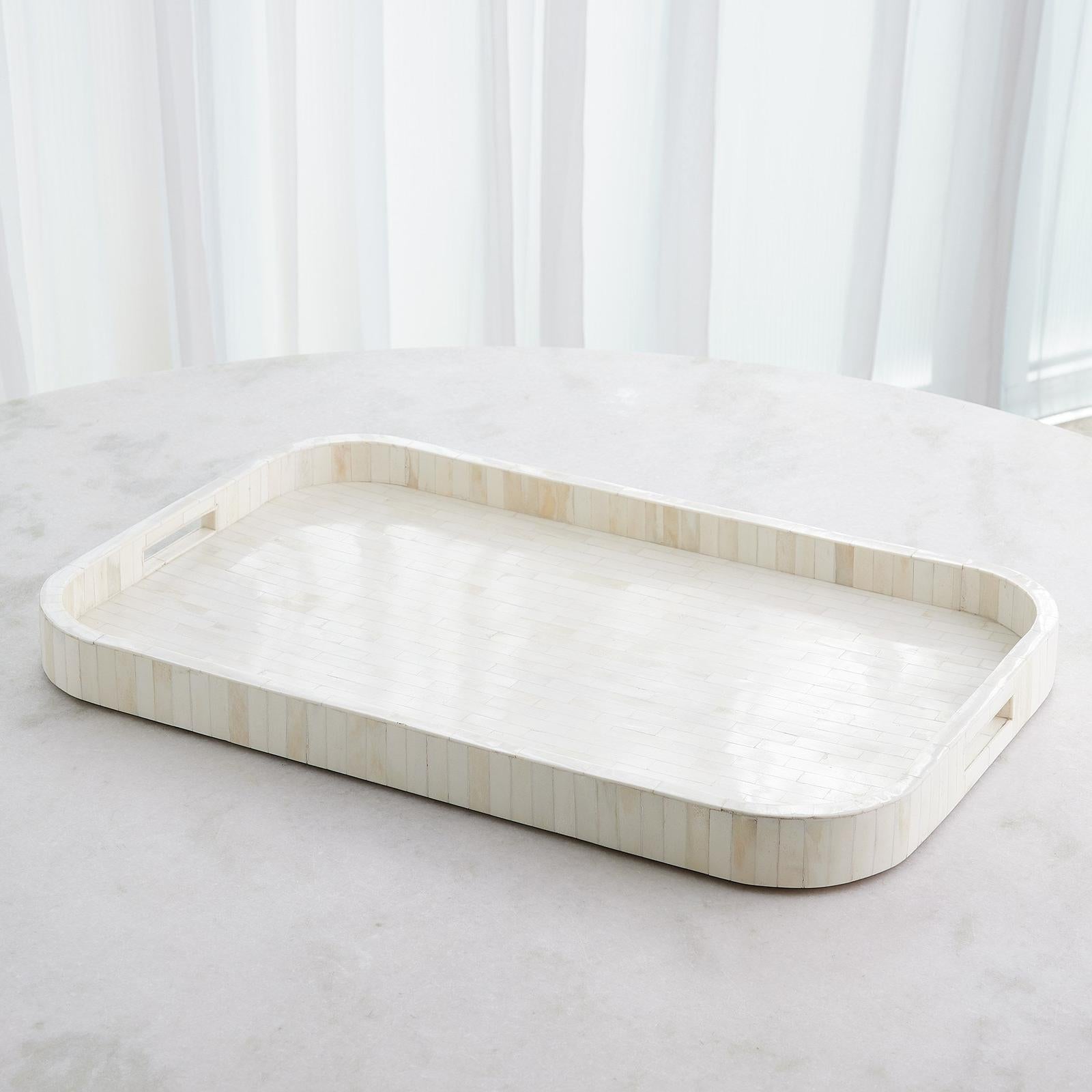 Global Views Super Ellipse Tray