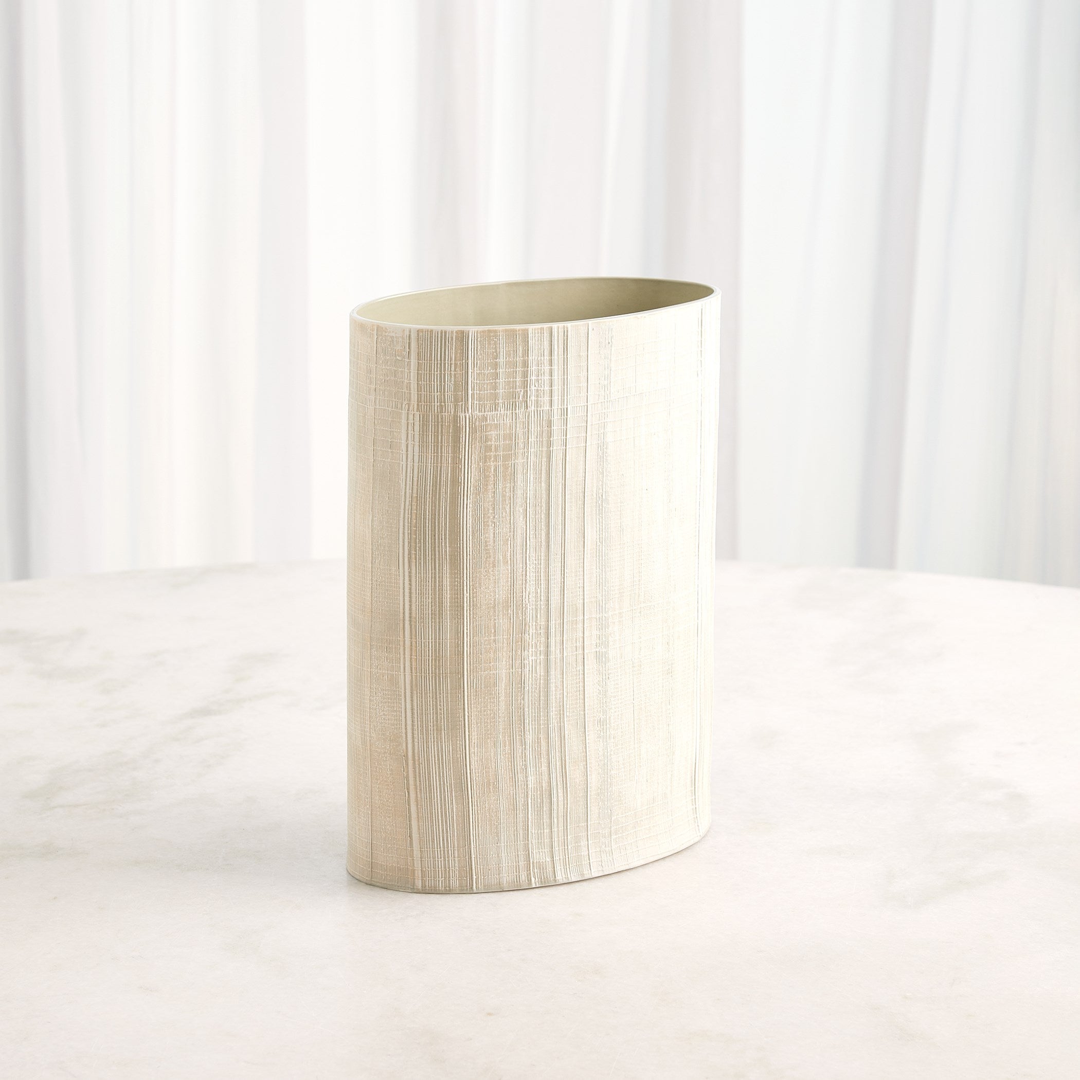 Global Views Celery Cross Hatch Vase
