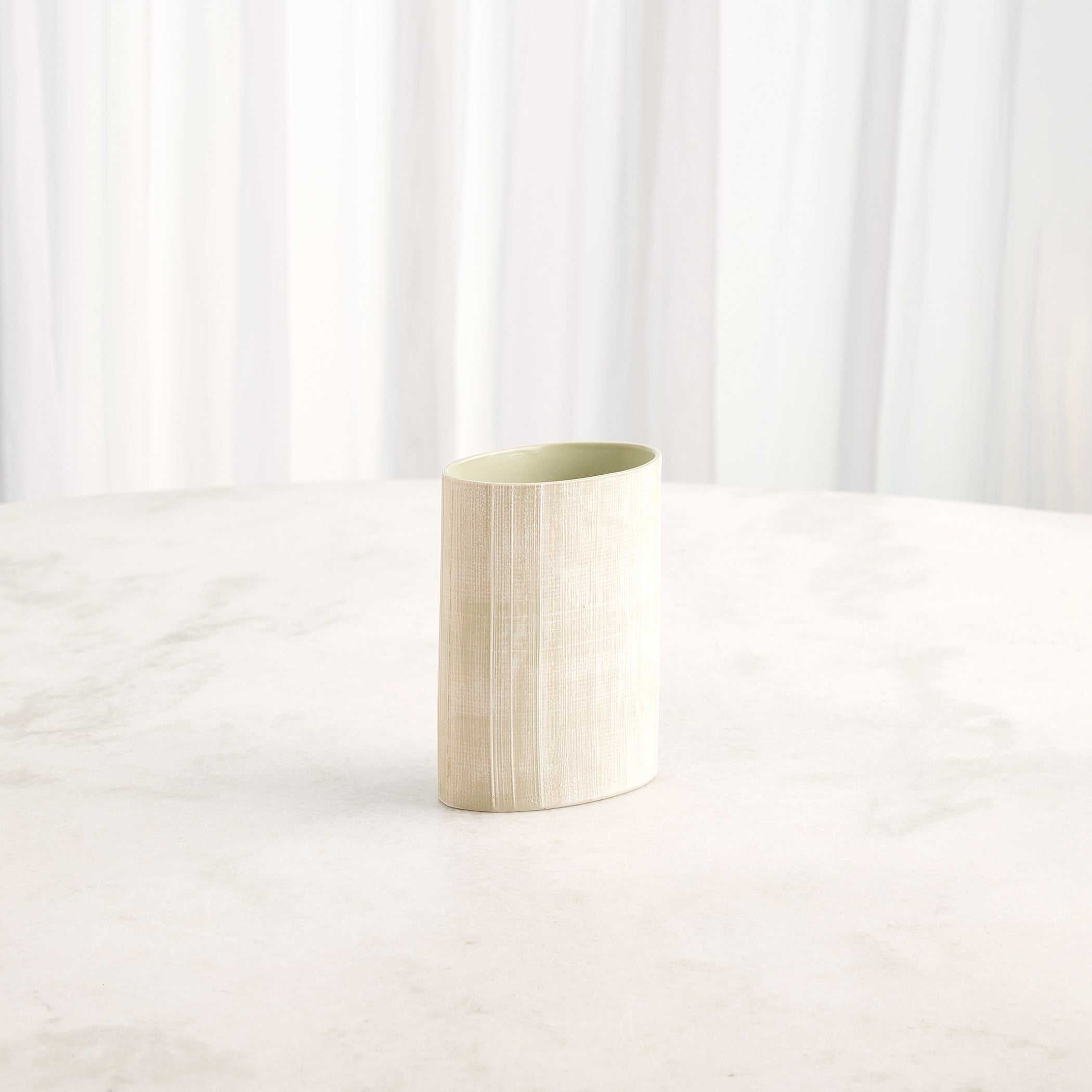 Global Views Celery Cross Hatch Vase