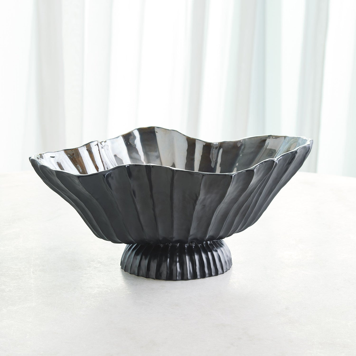 Global Views Folha Footed Bowl