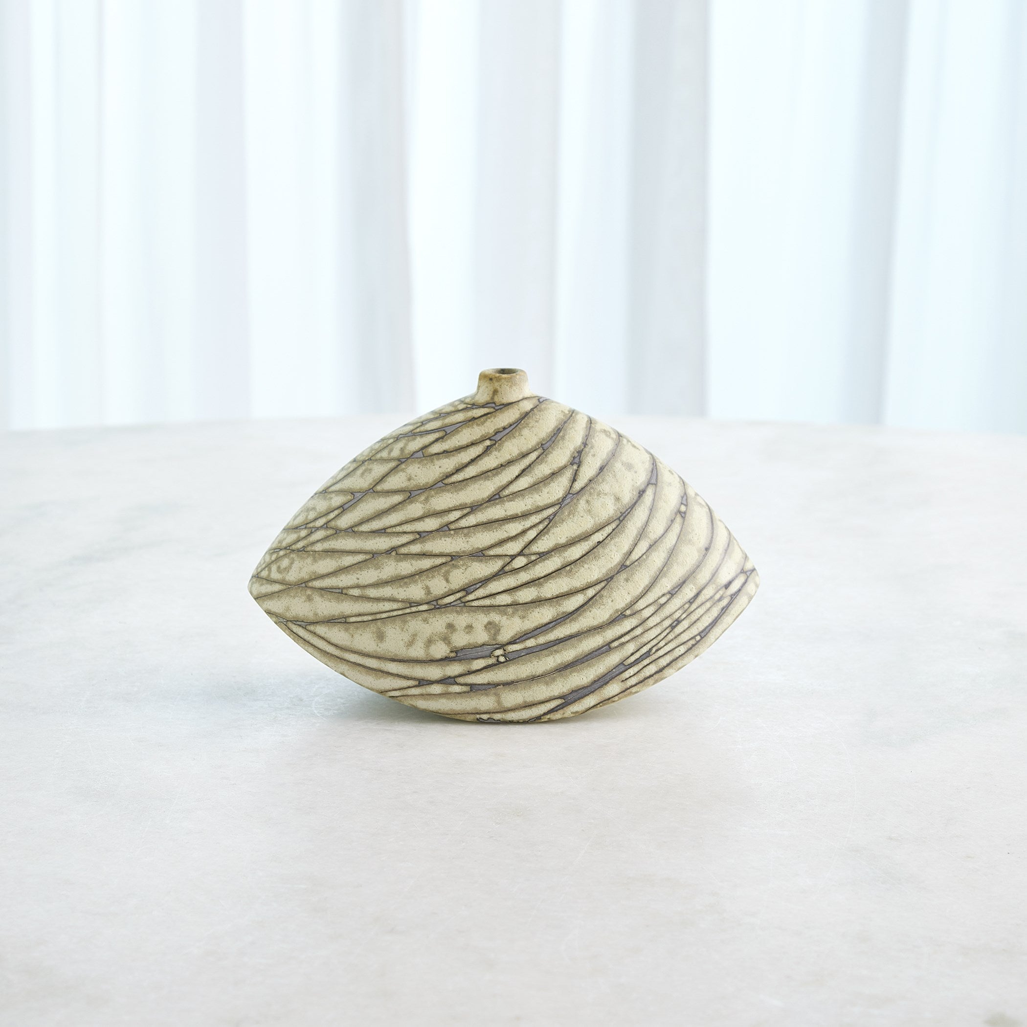 Global Views Celery Stratum Vase