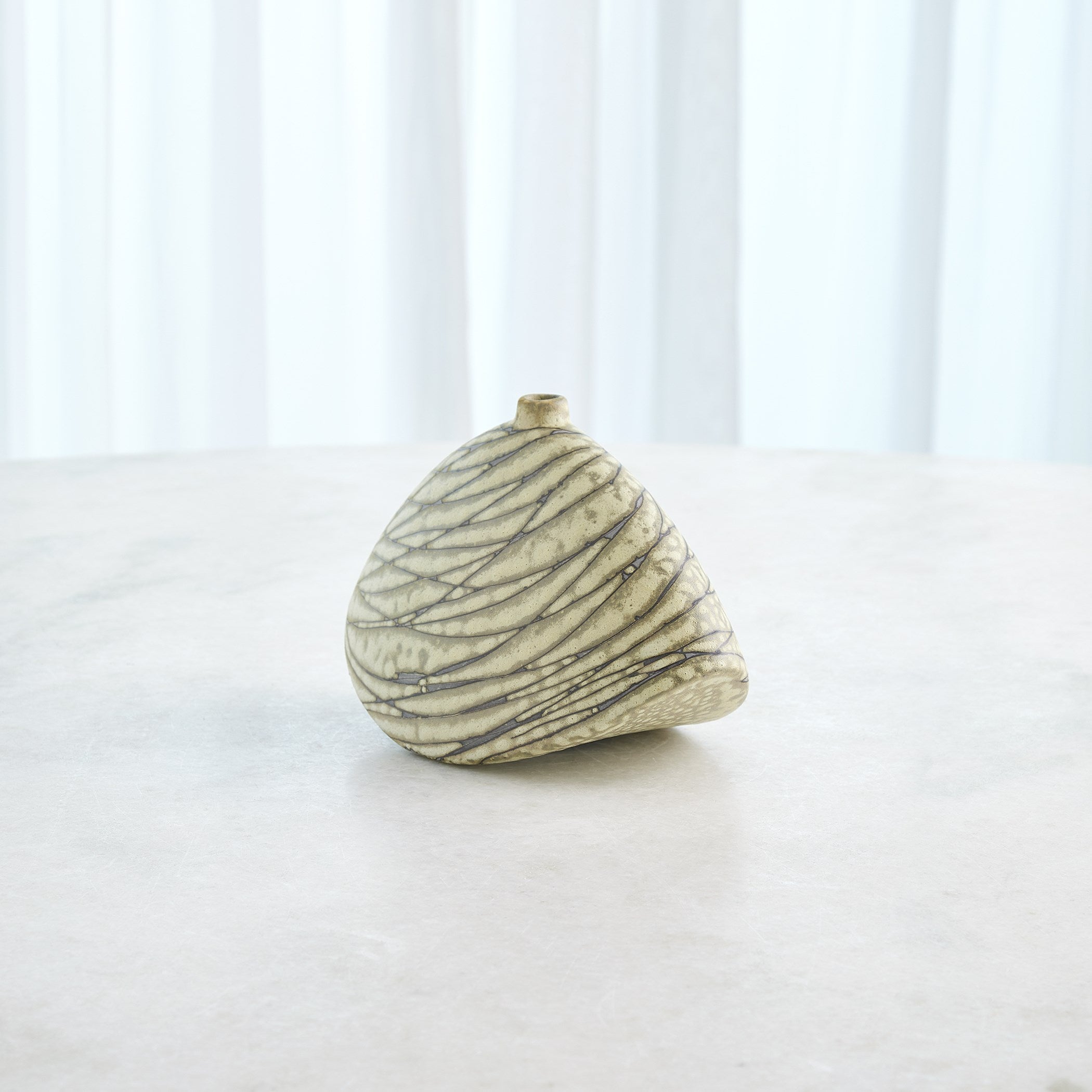 Global Views Celery Stratum Vase