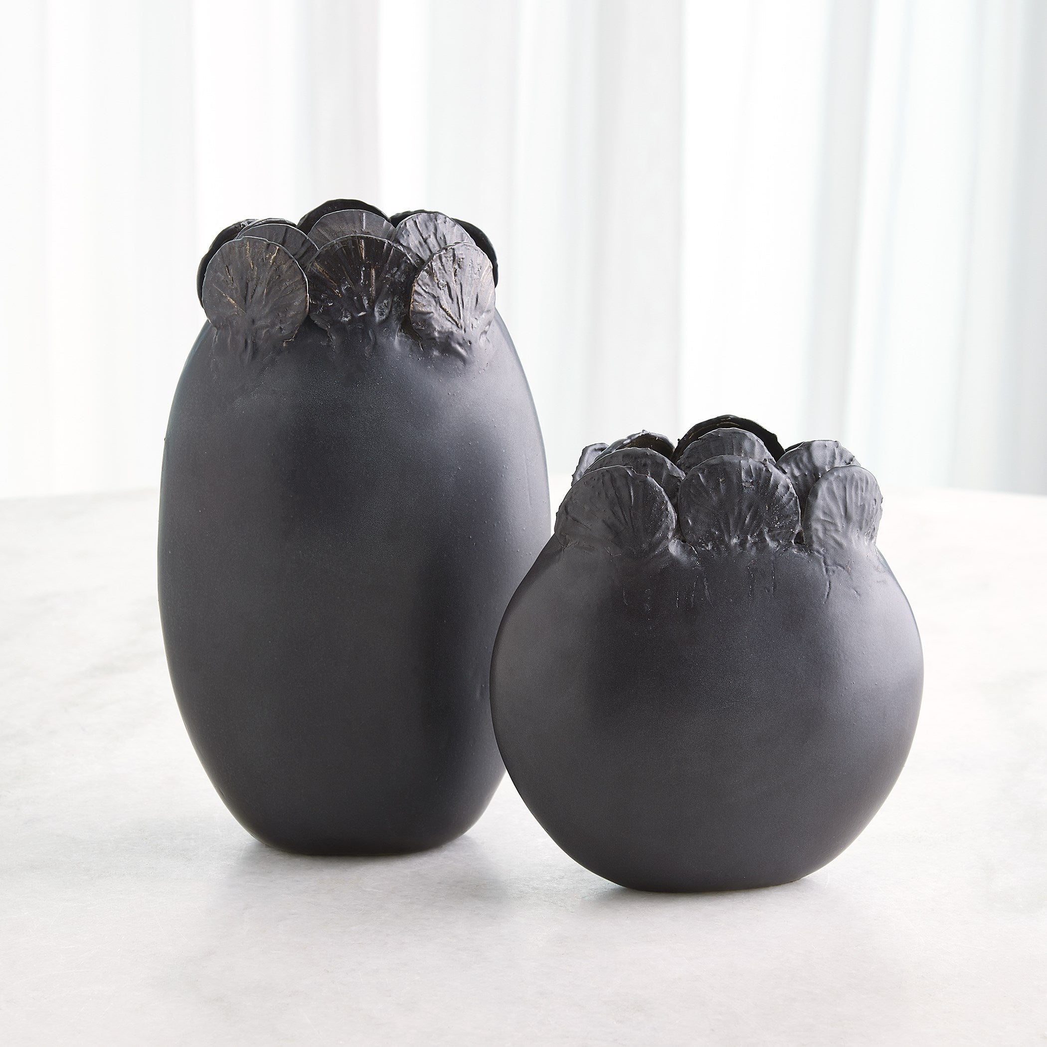 Global Views Sand Dollar Vase