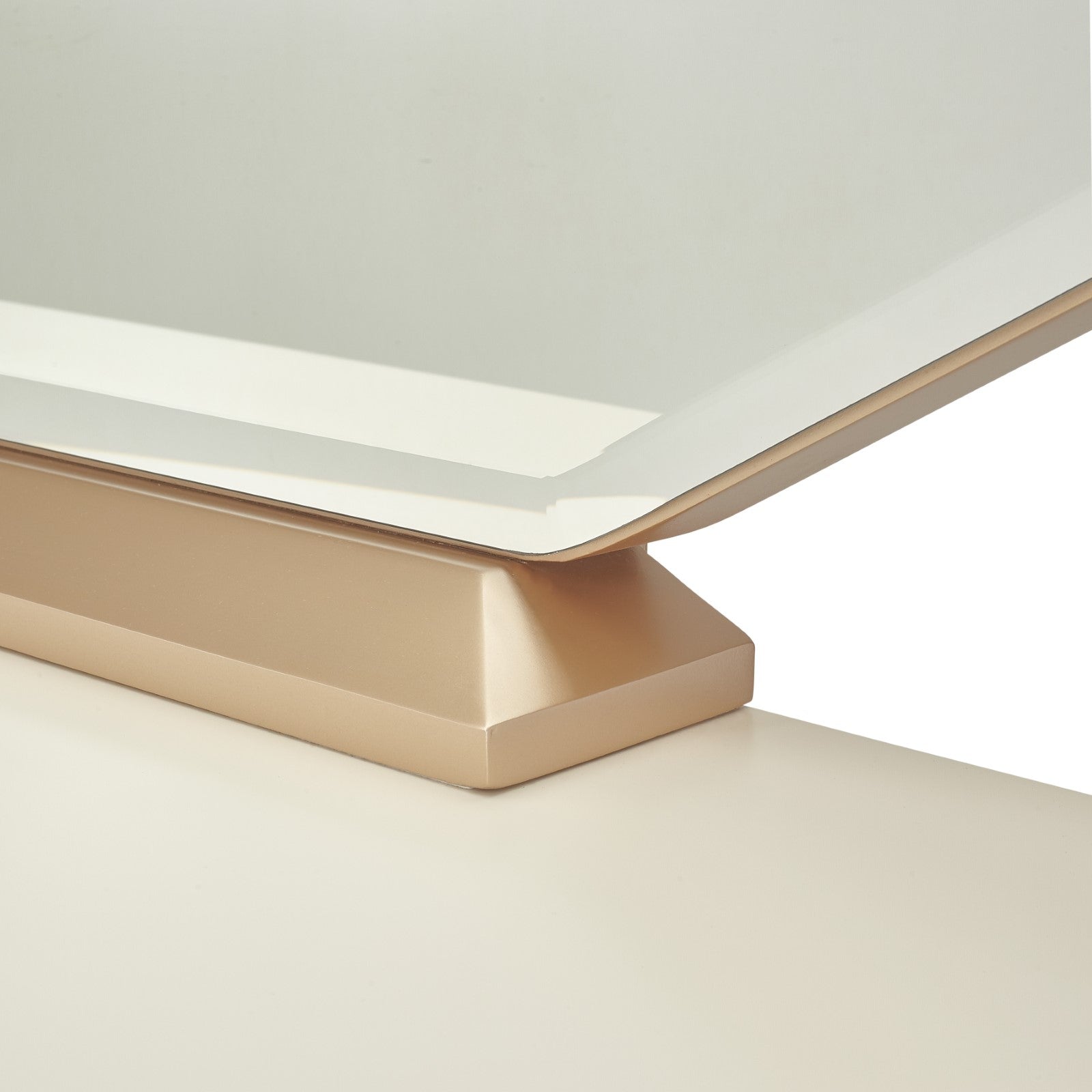 Michael Amini La Rachelle Dresser and Mirror Set - Champagne