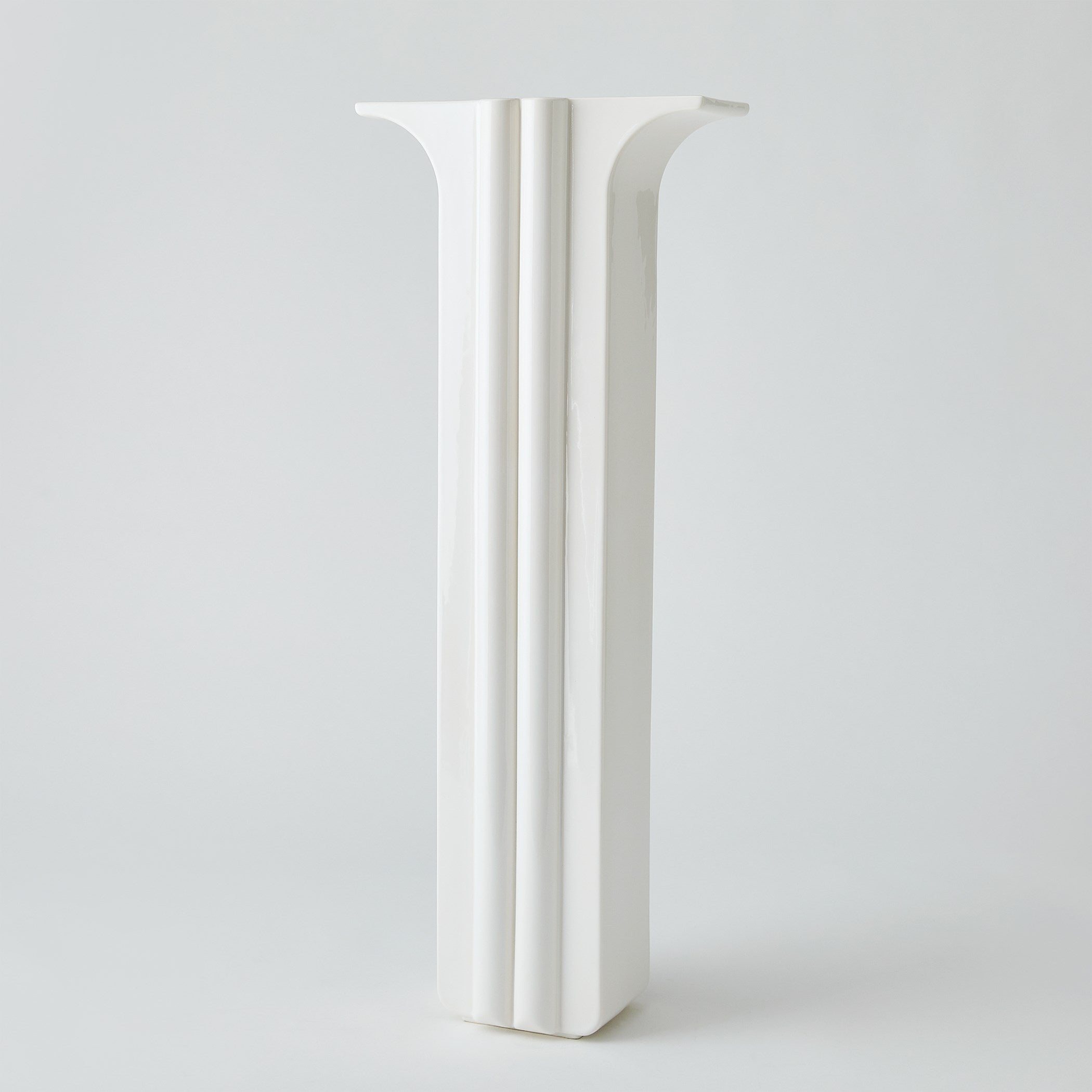 Global Views Flying Column Vase