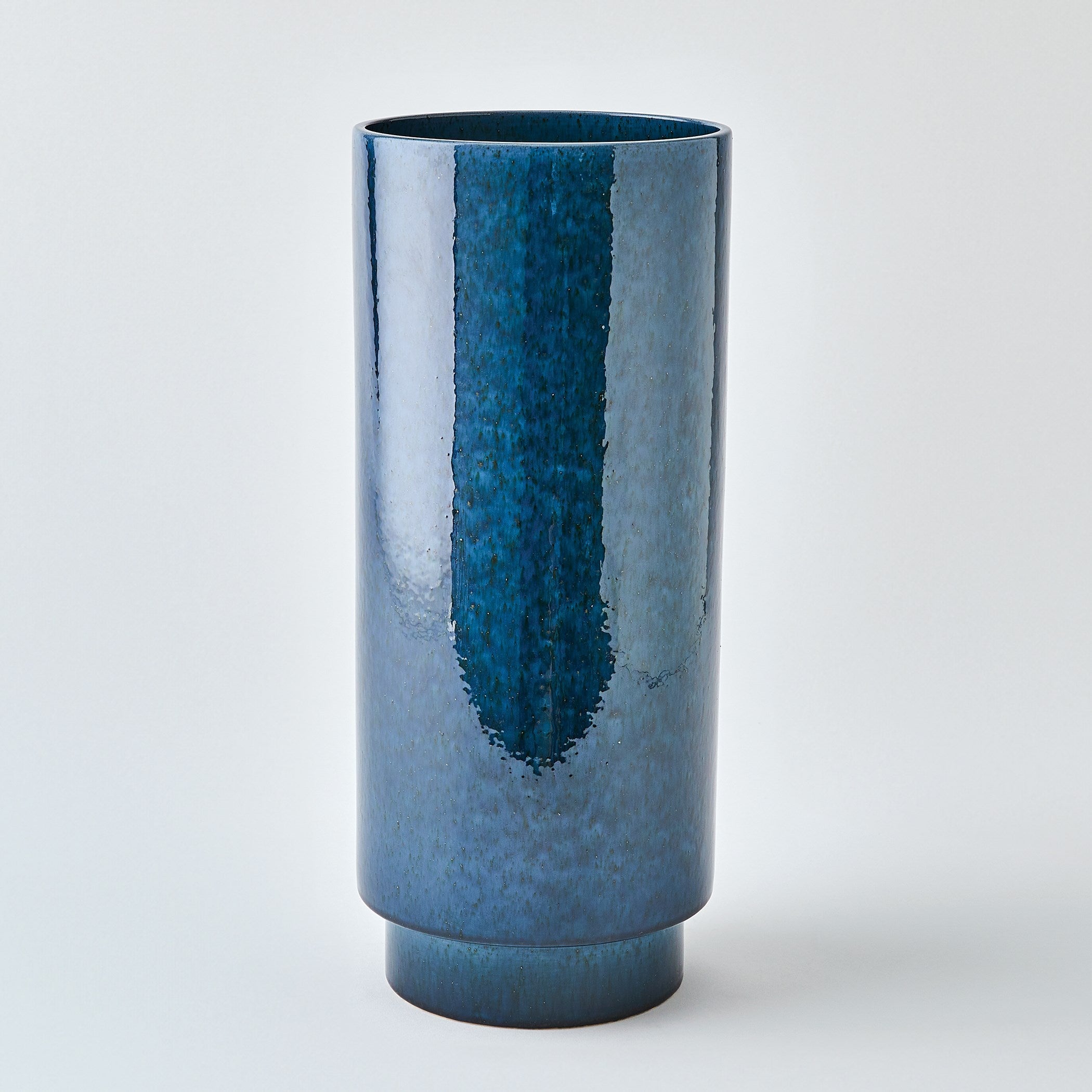 Global Views Rolo Vase