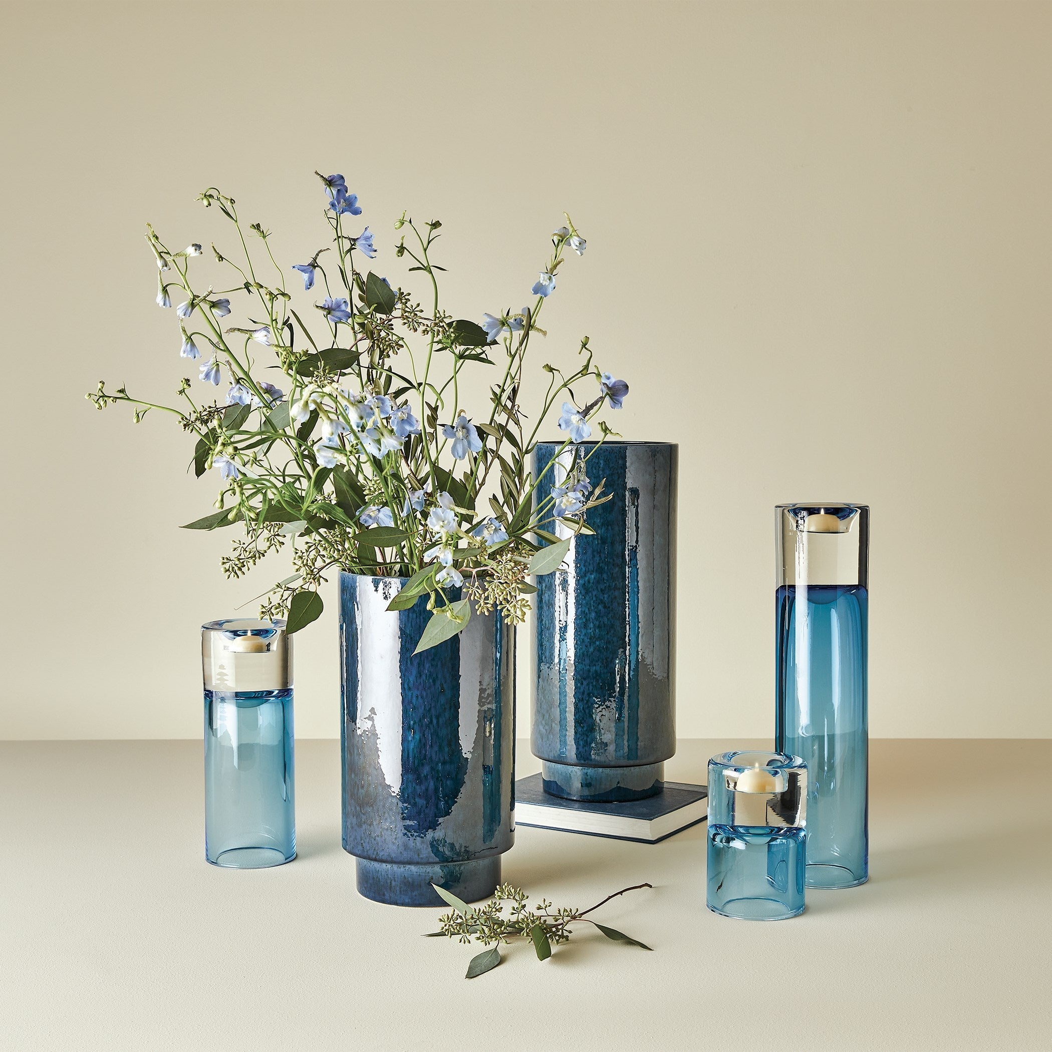 Global Views Rolo Vase