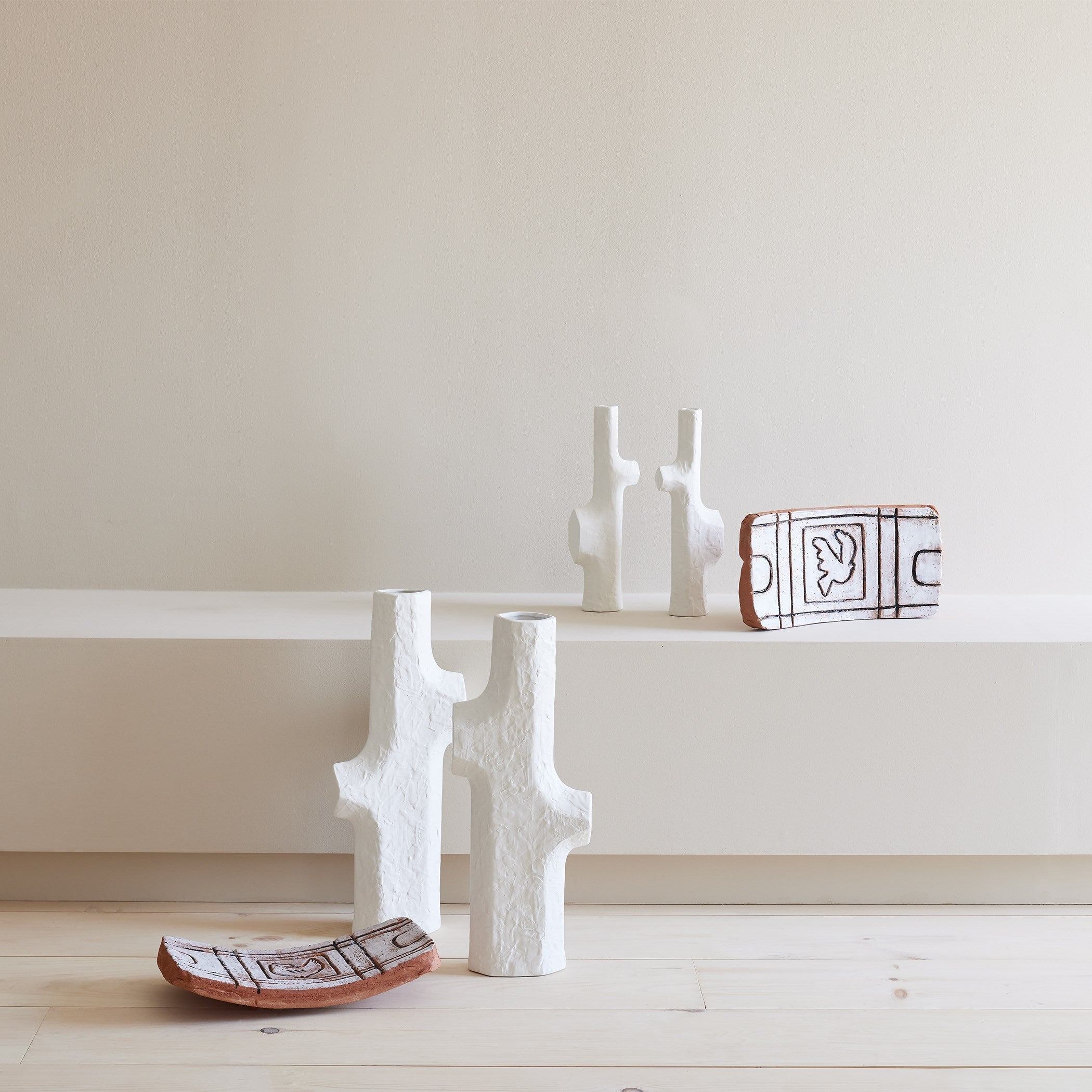Global Views Matte White Tiered Trunk Vase