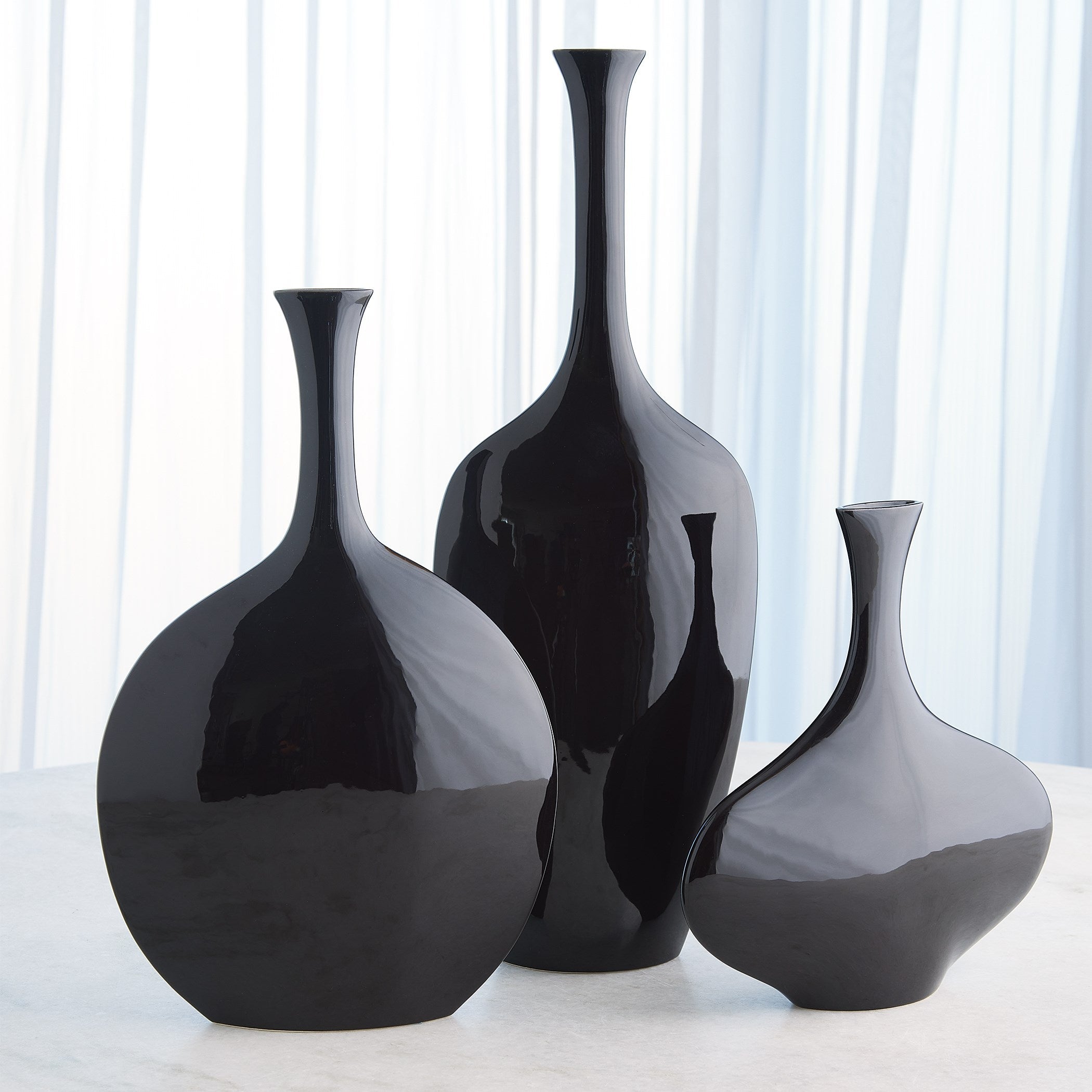 Global Views Black Silhouette Vase