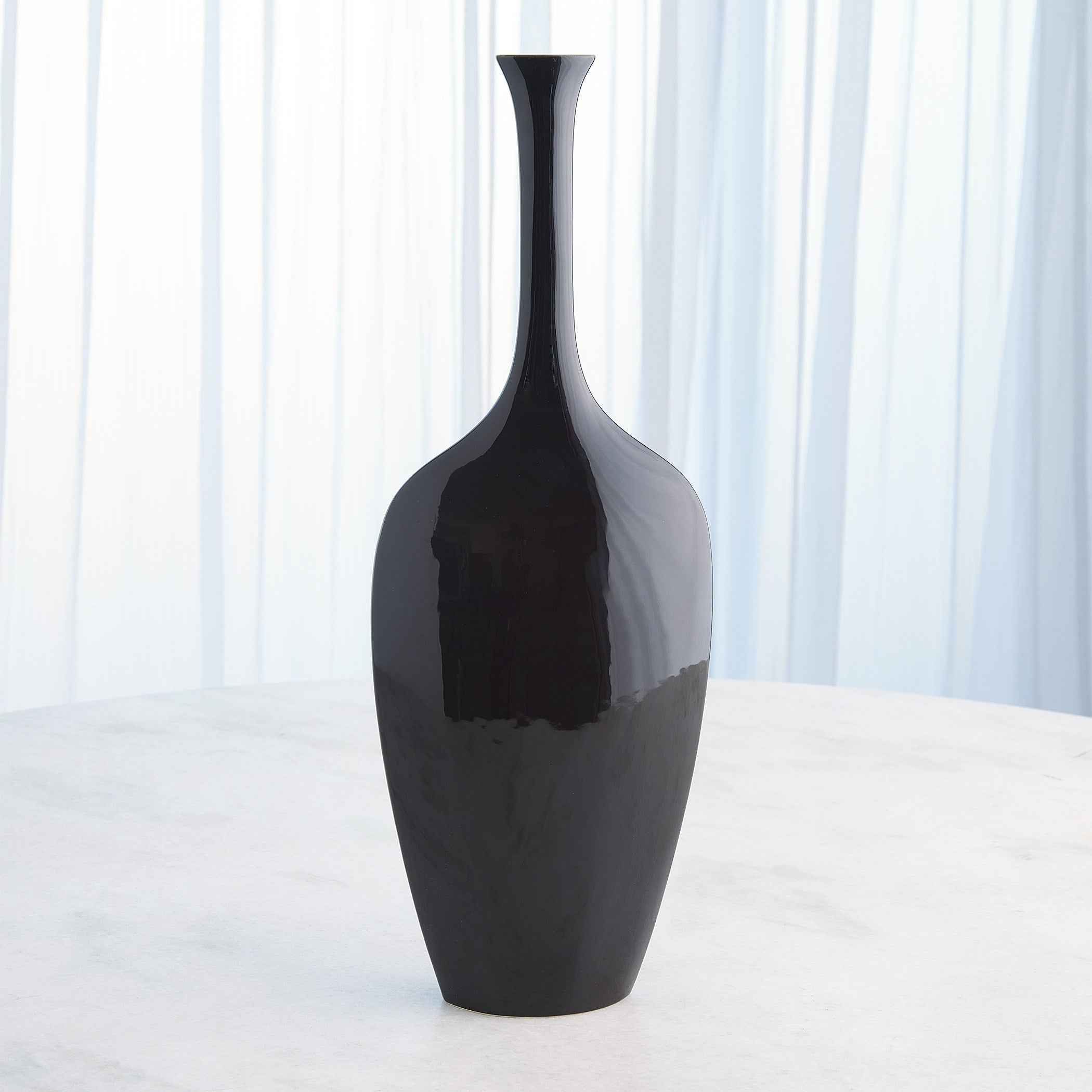 Global Views Black Silhouette Vase