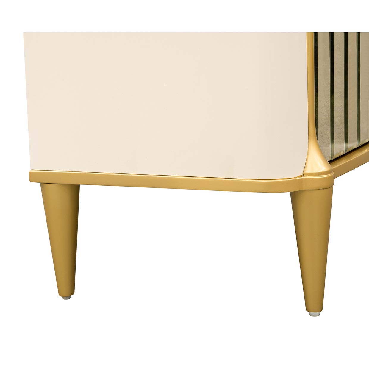 Michael Amini Scotts Square 5-Drawer Chest