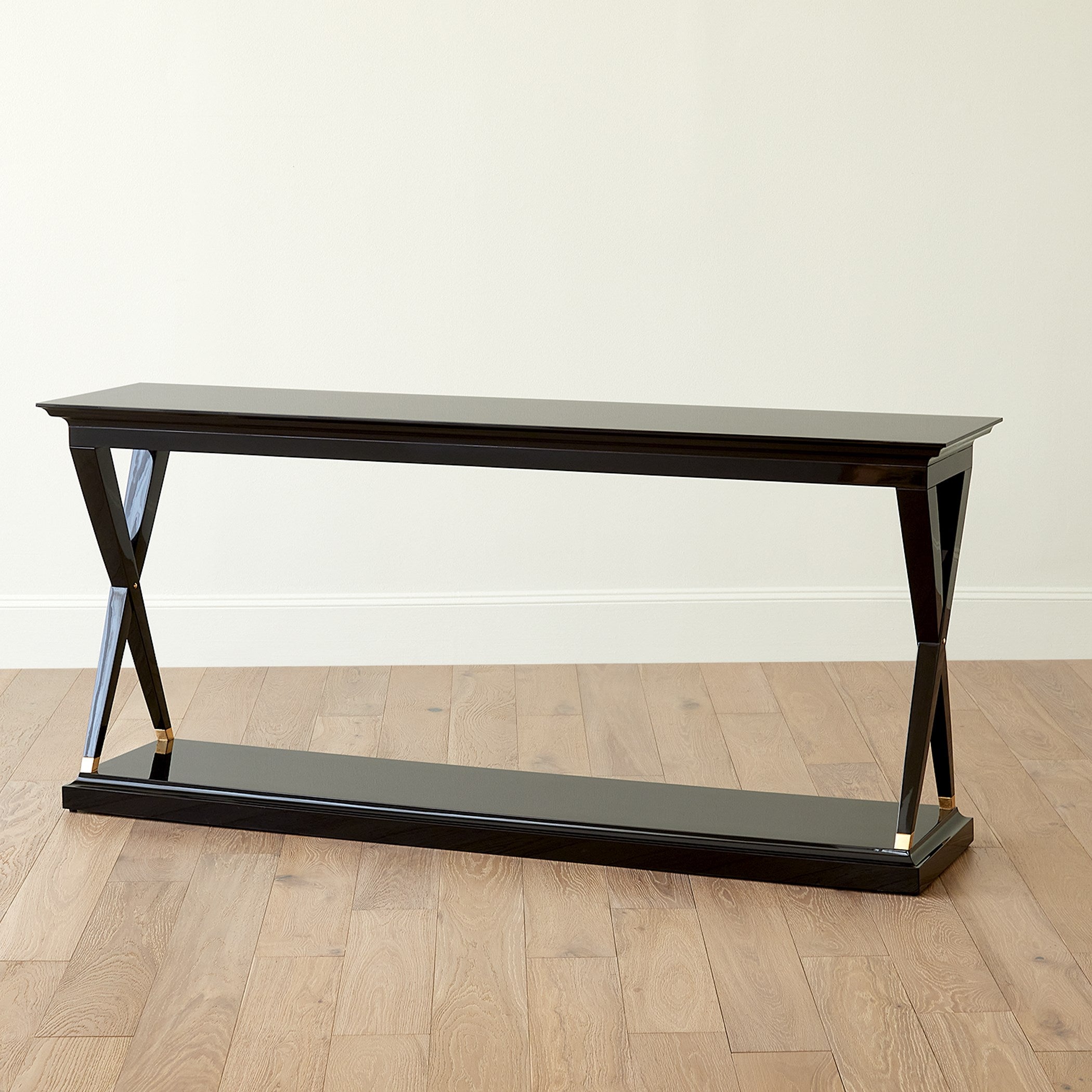 Global Views X-Console-Black Lacquer