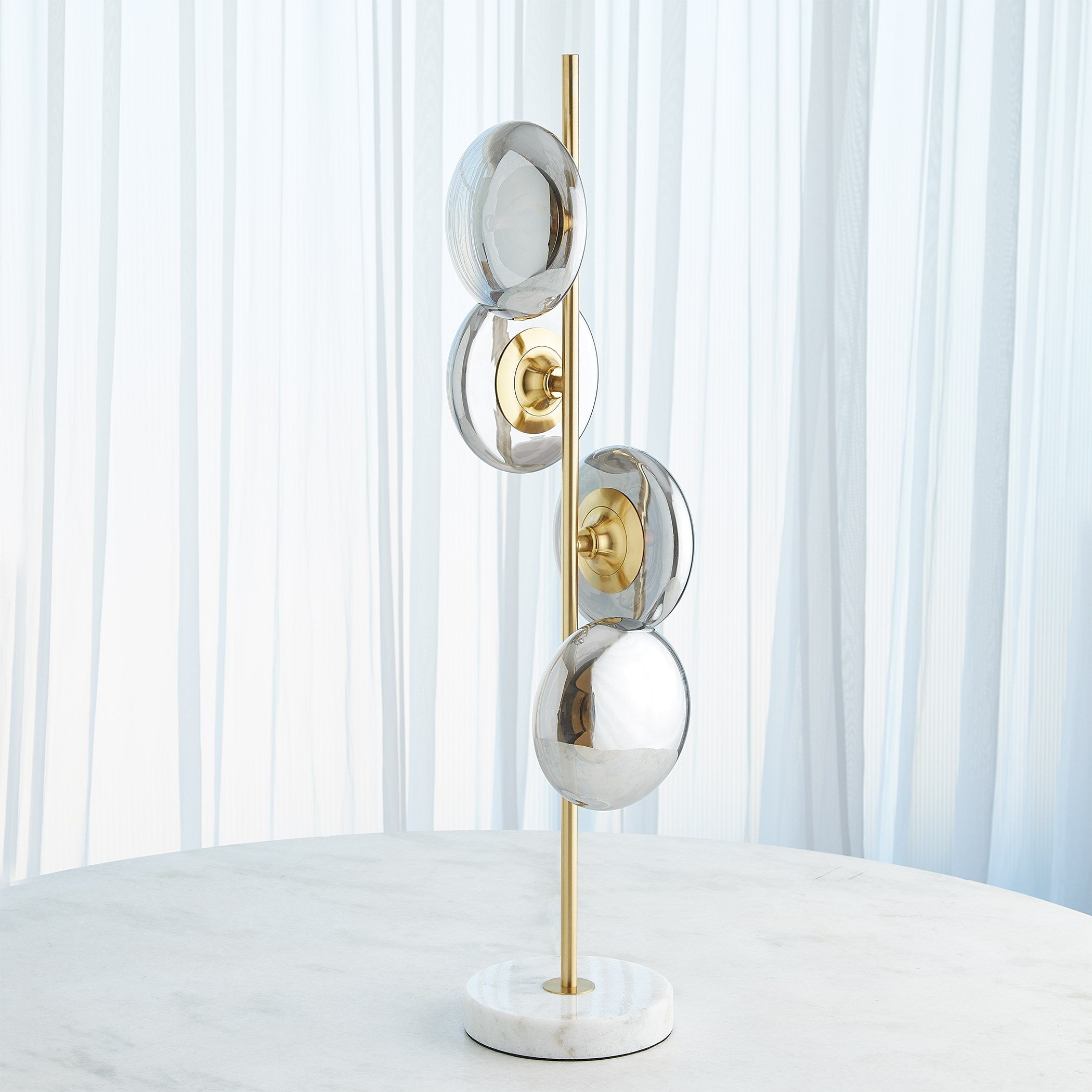 Global Views oke Brass Stellar Table Lamp