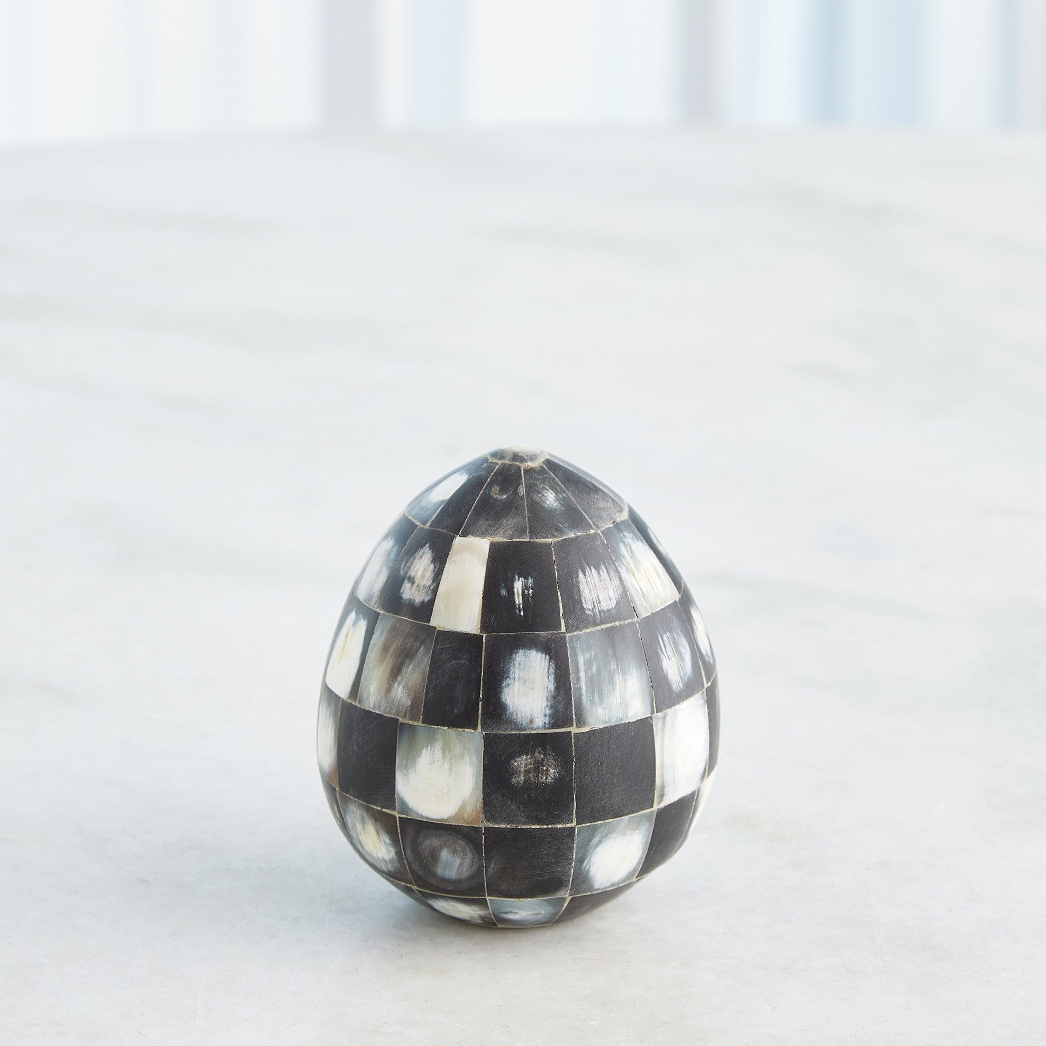 Global Views Horn Egg