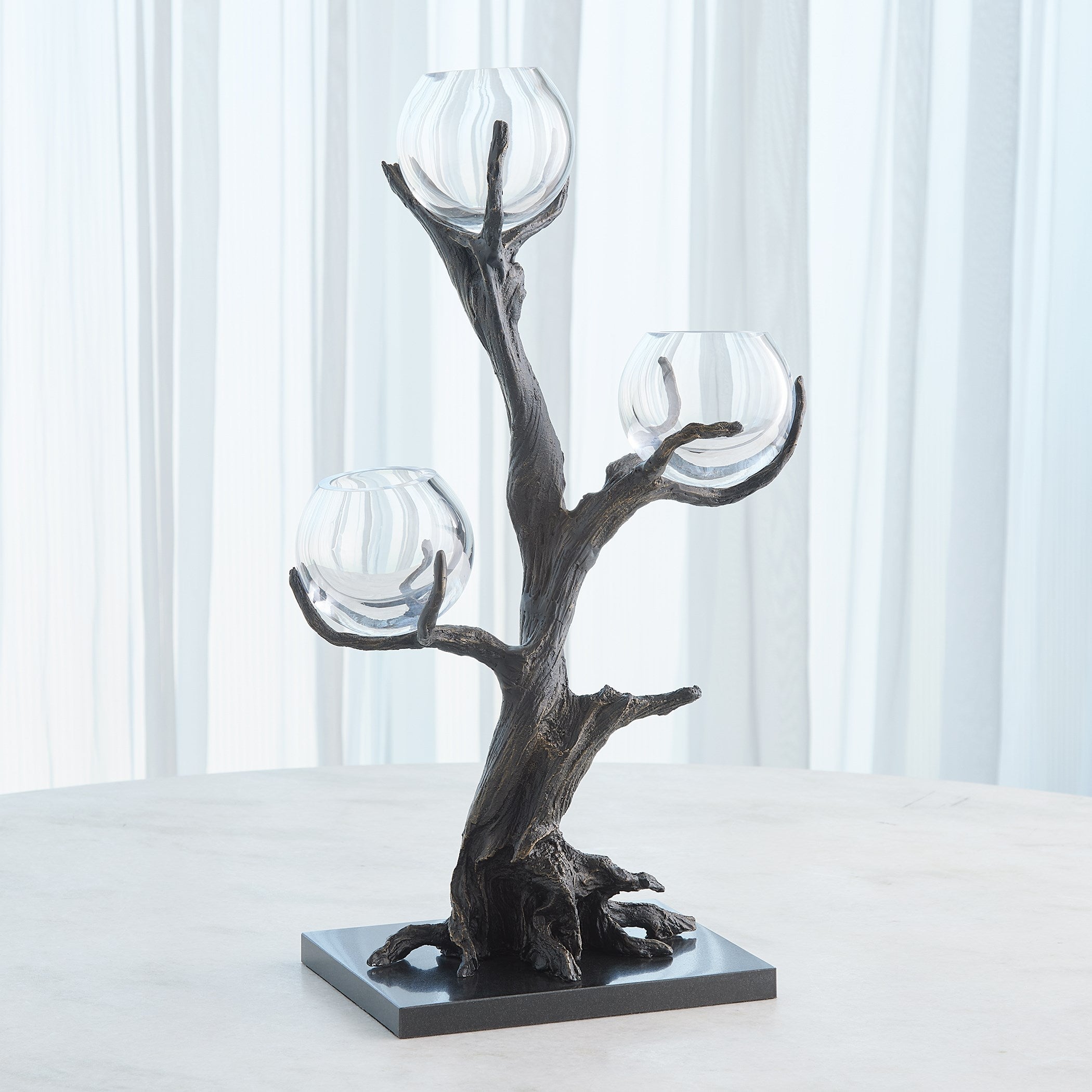 Global Views Natural Iron Monterey Vase Holder