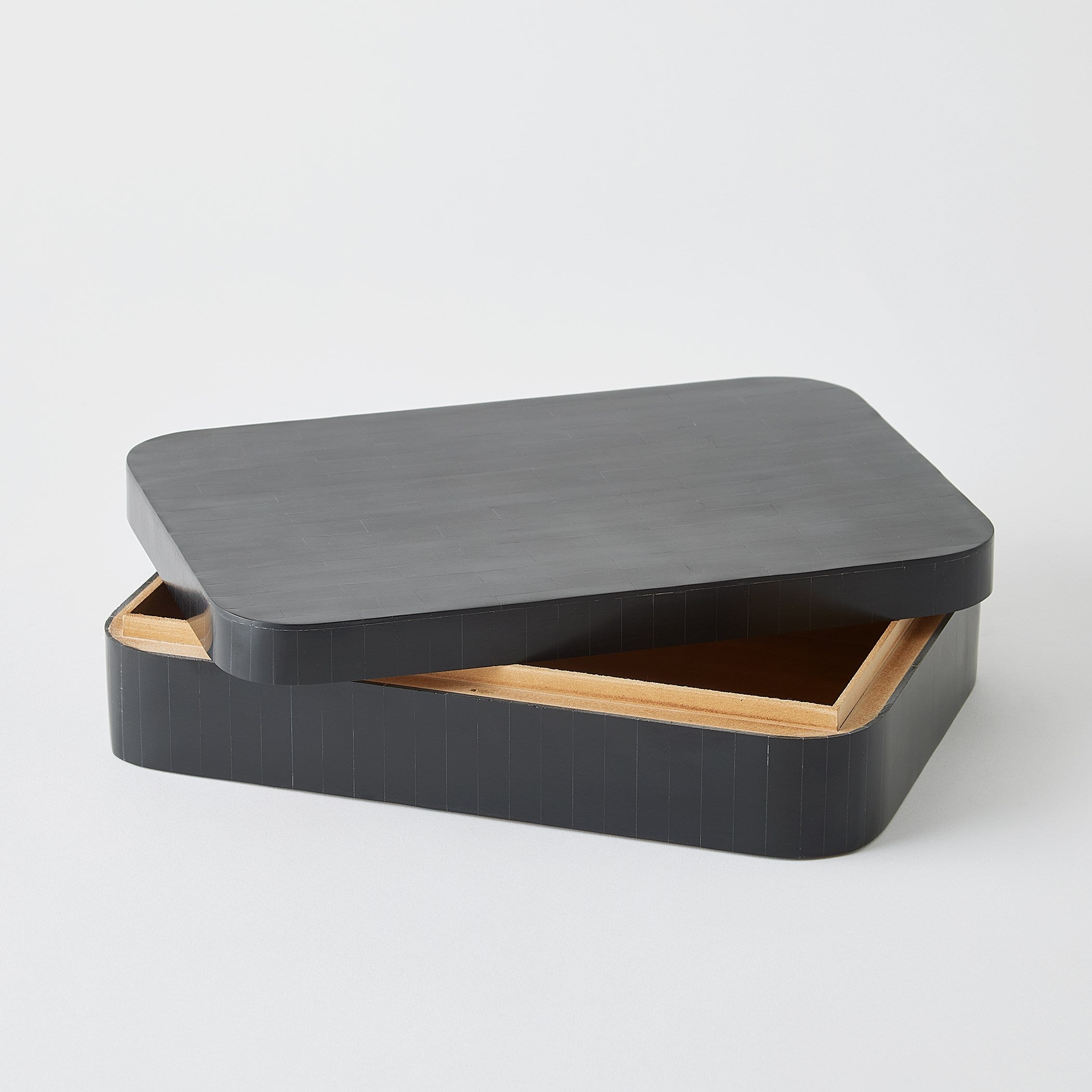 Global Views Super Ellipse Box