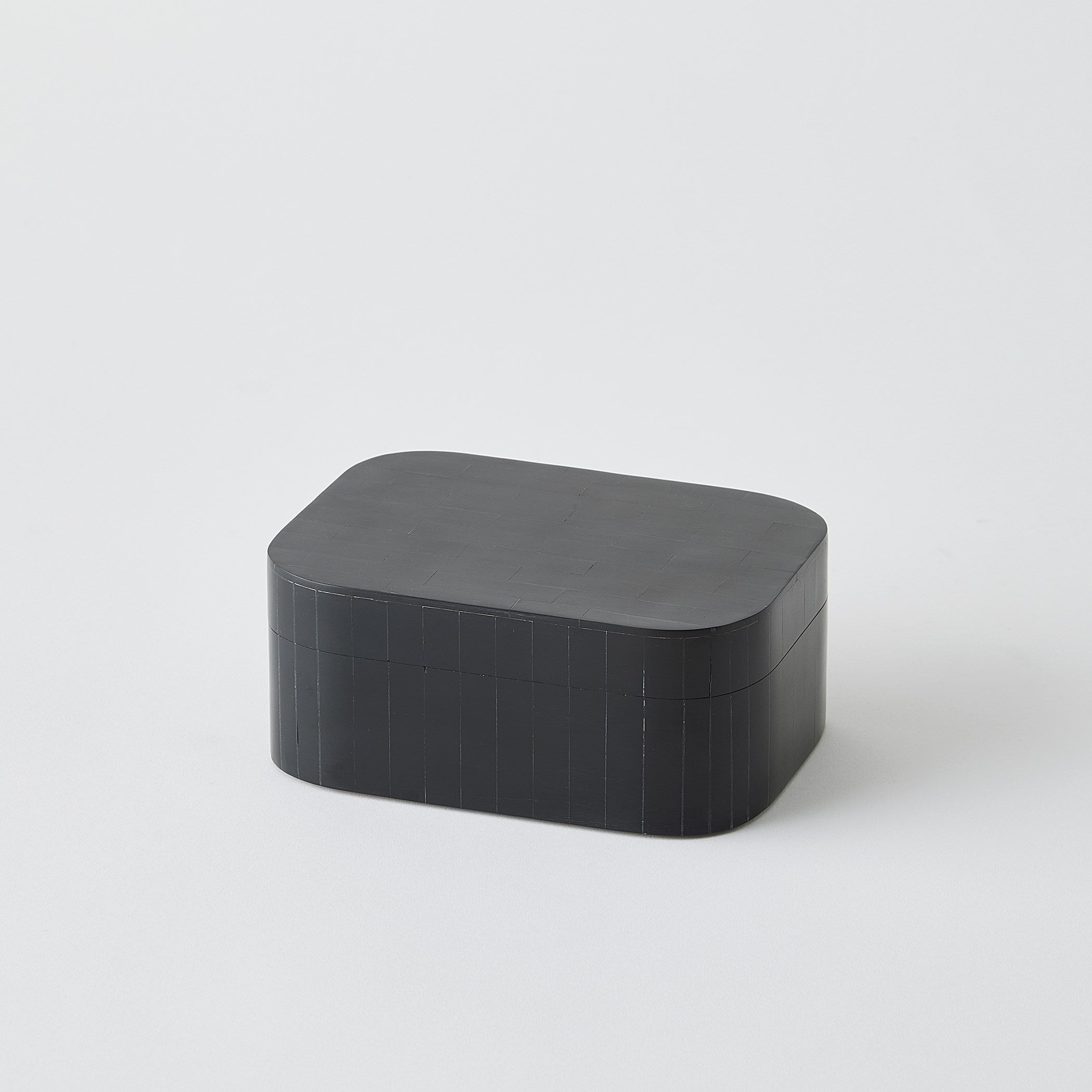 Global Views Super Ellipse Box