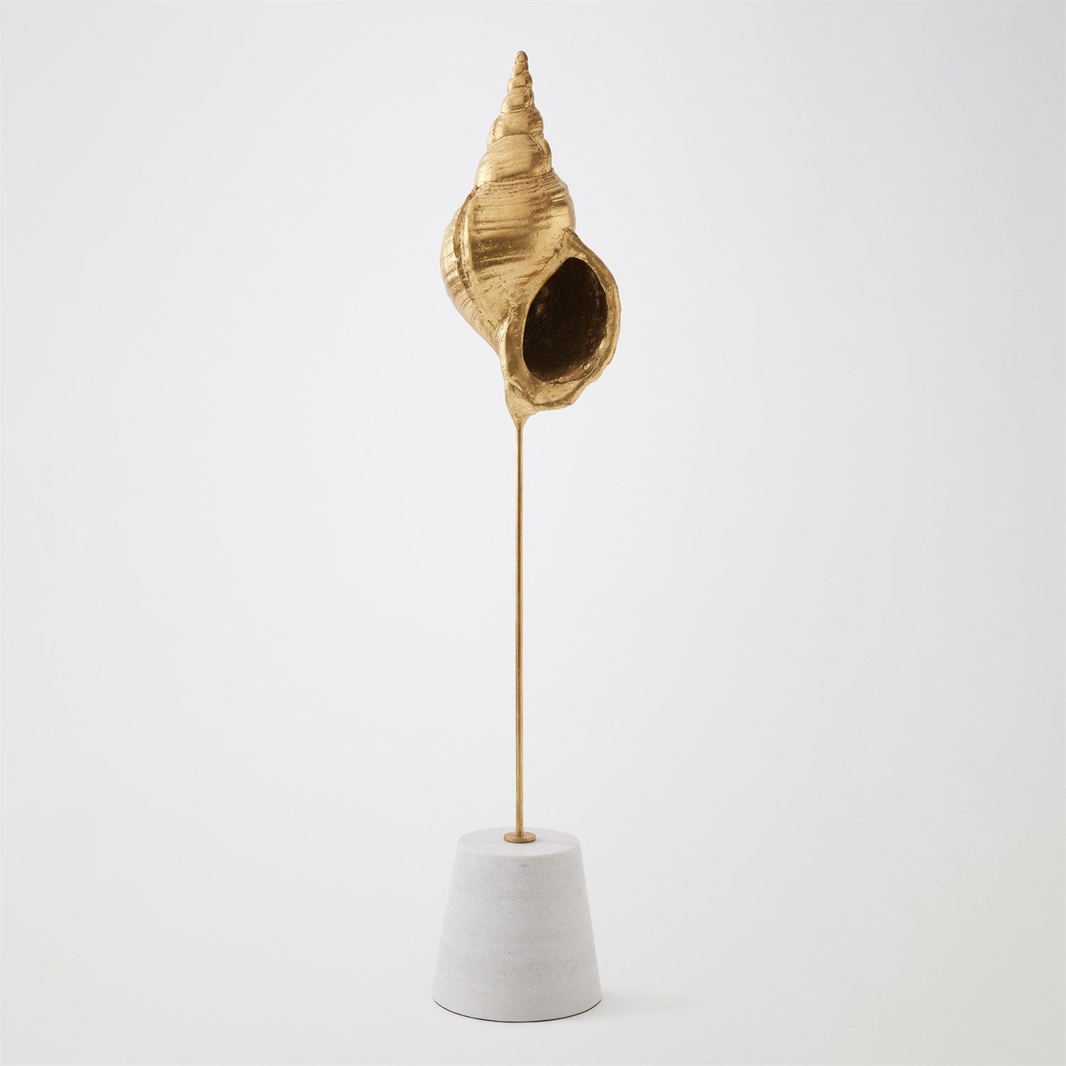 Global Views Gold Leaf Shells on Marble Miter