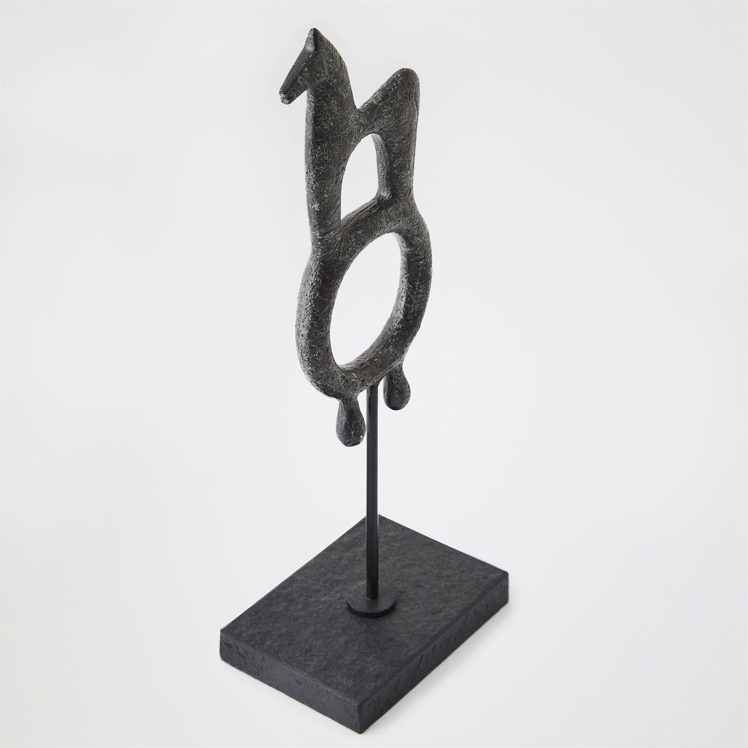 Global Views Zama Sculpture