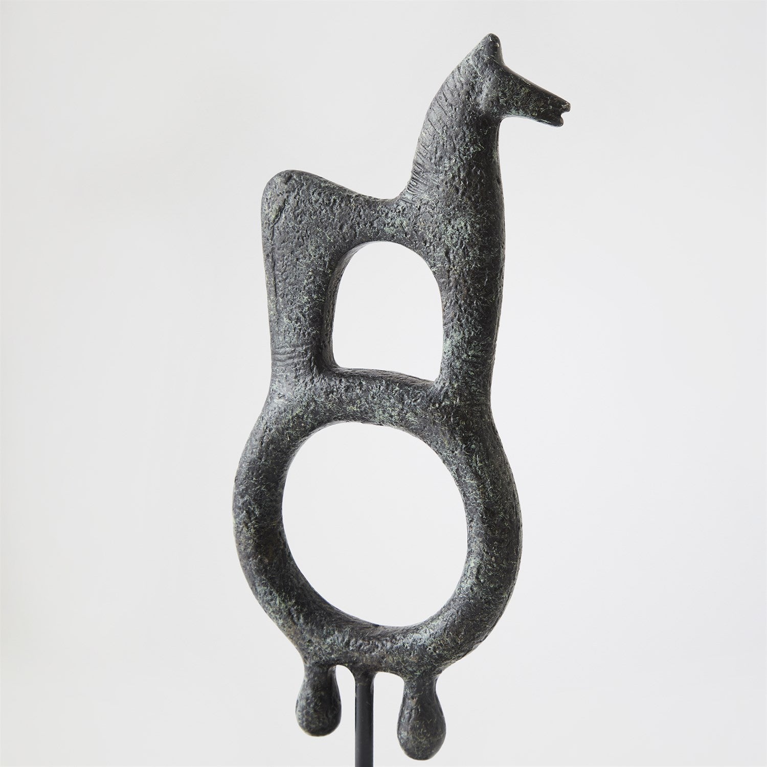 Global Views Zama Sculpture