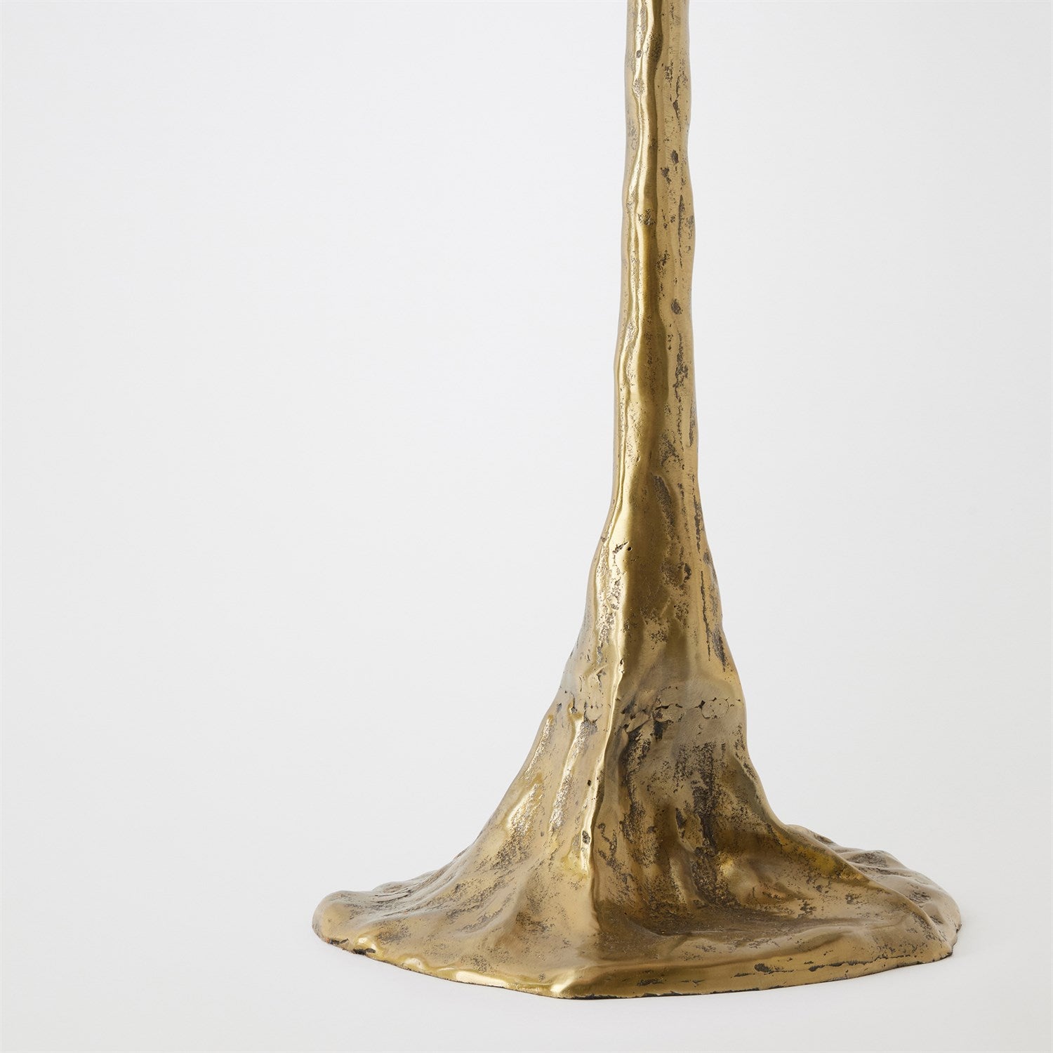 Global Views Brass Lily Pad Table