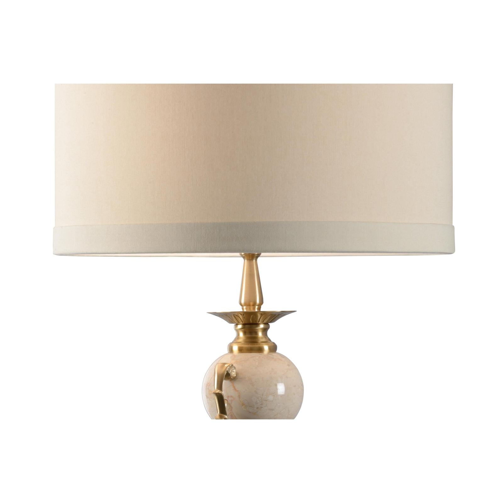 Wildwood Column Urn Lamp