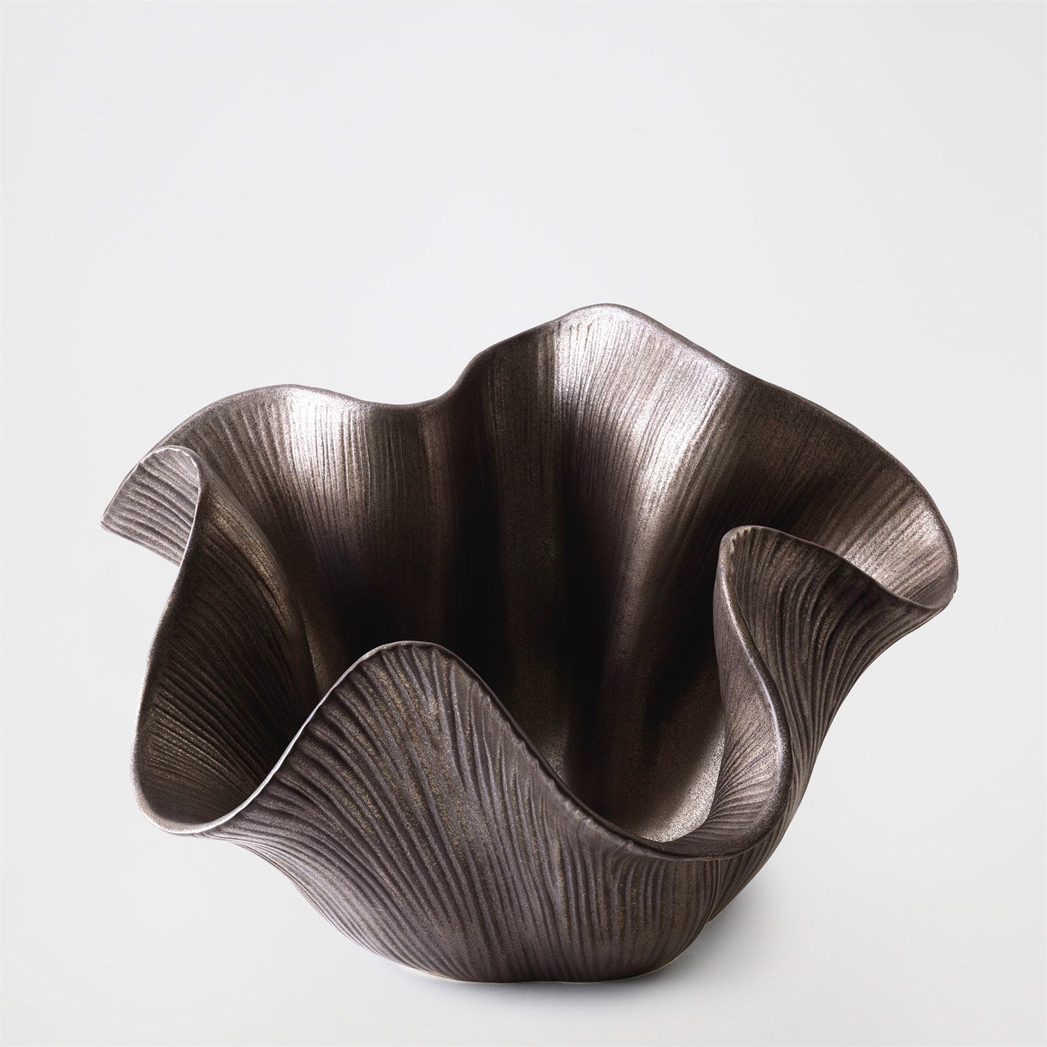 Global Views Scallop Bowl
