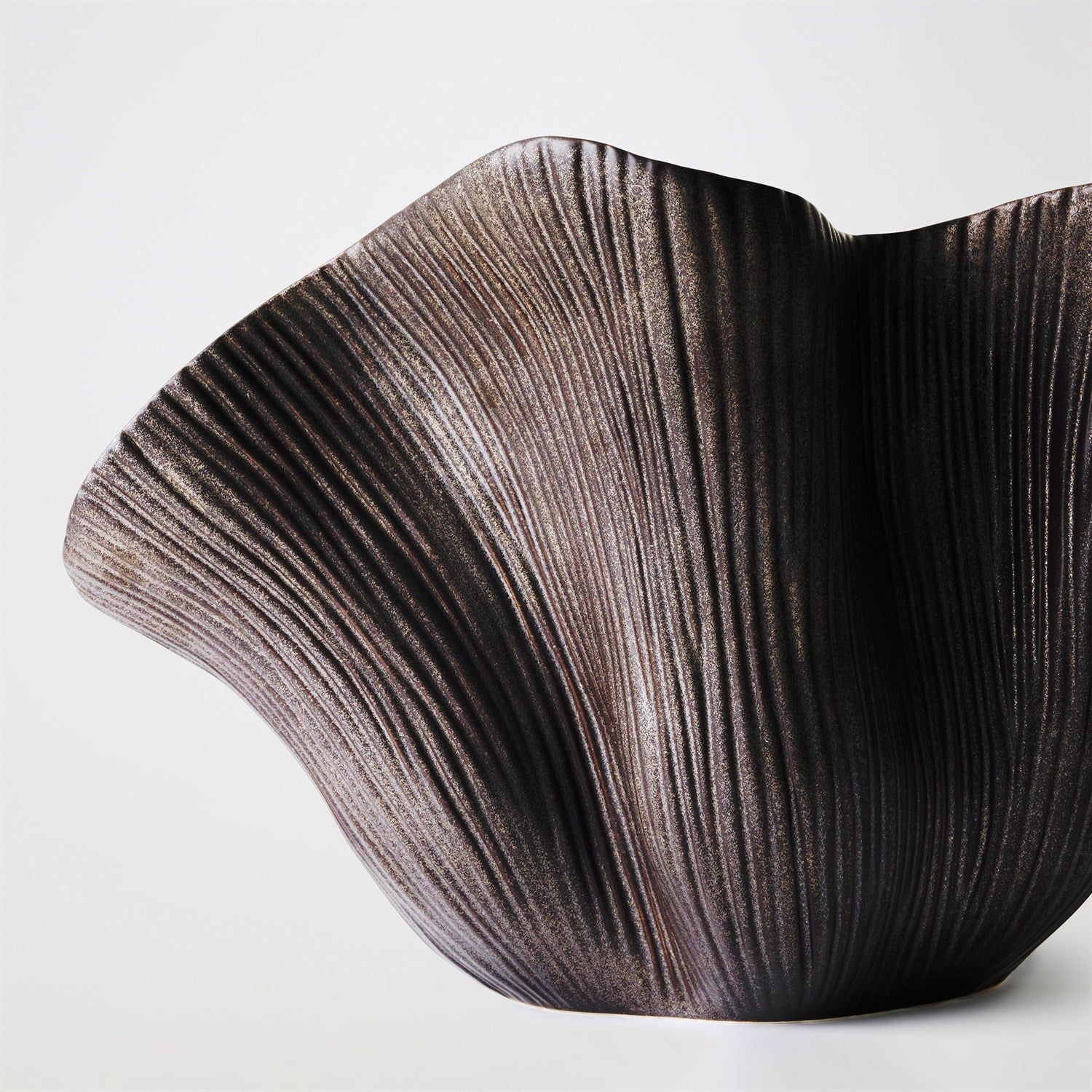 Global Views Scallop Bowl