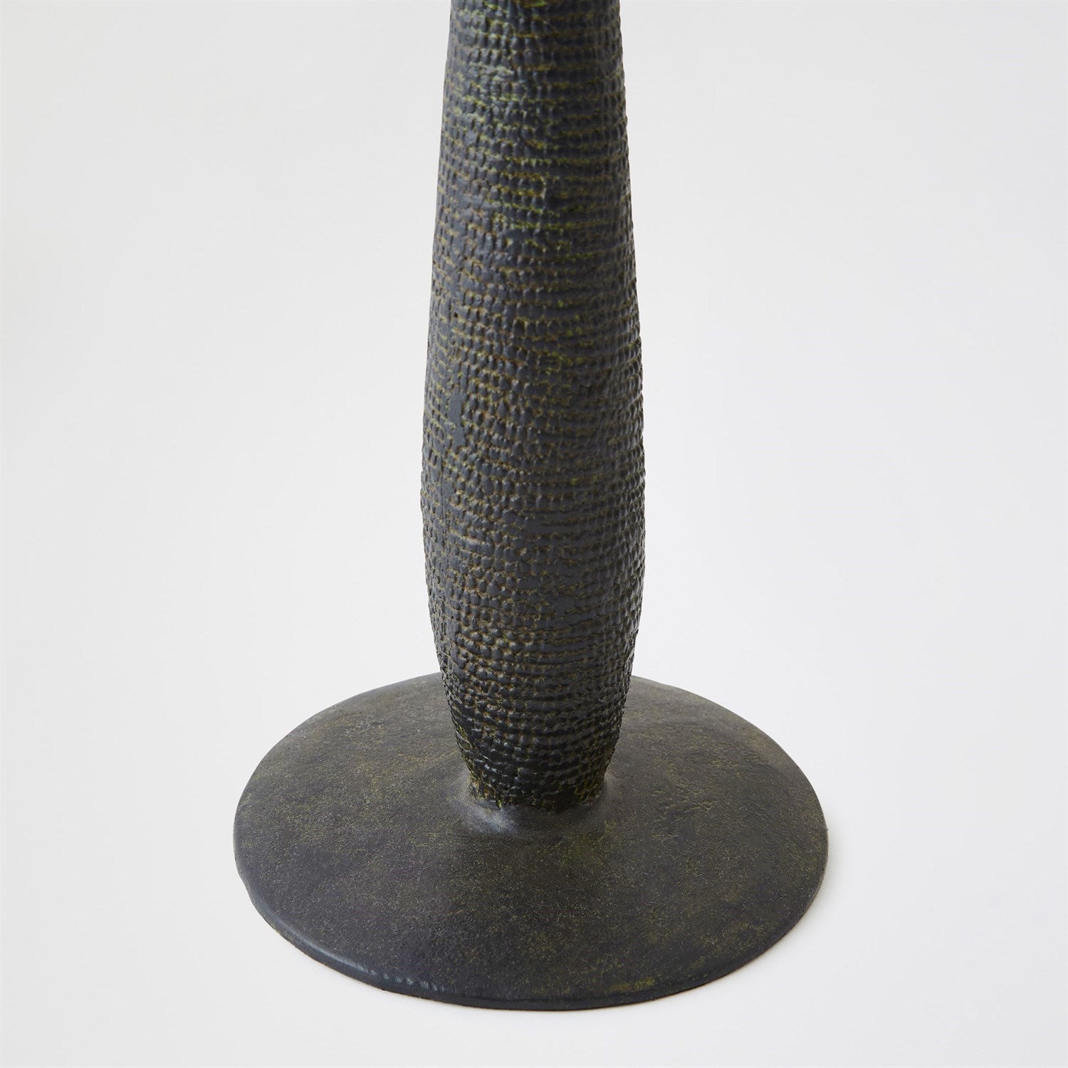 Global Views Totem Candlestick