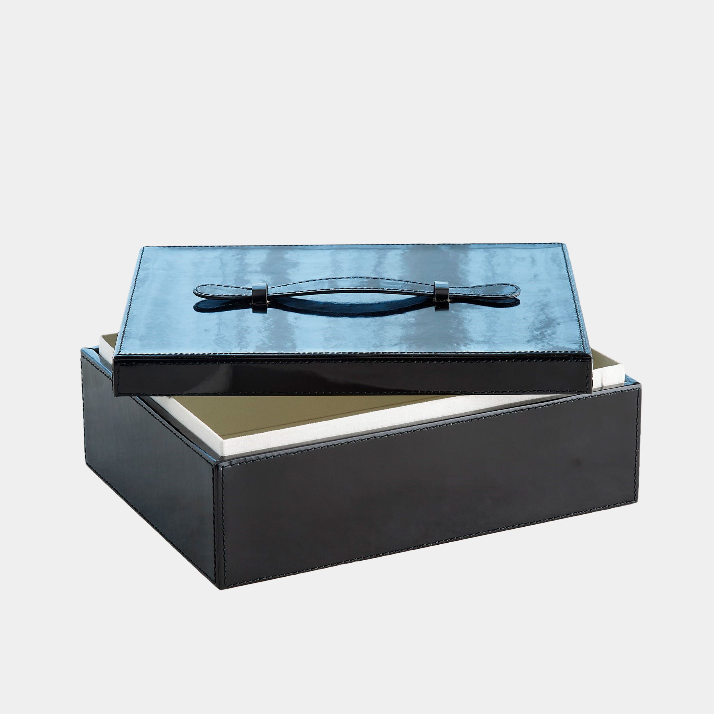 Global Views Noir Box