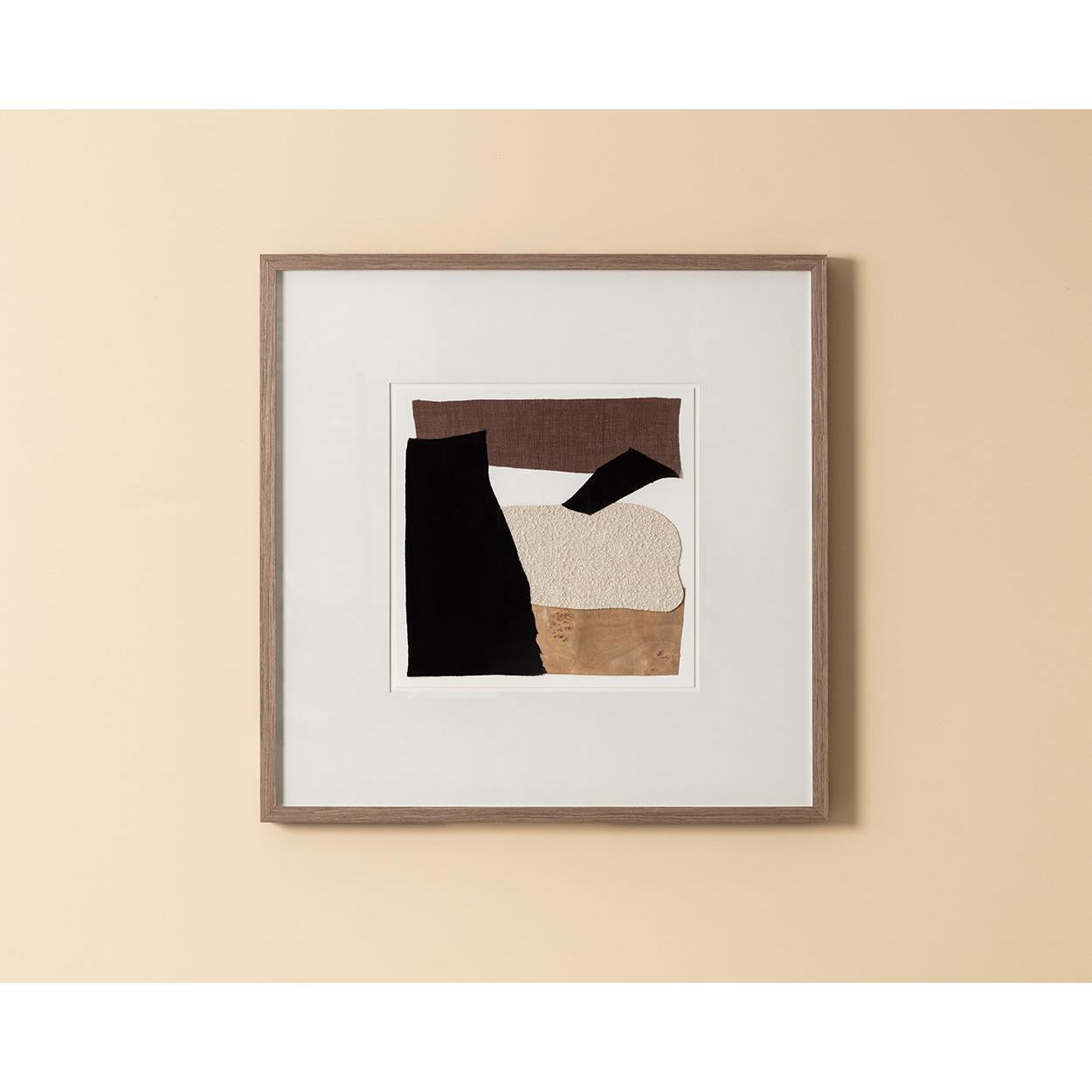 Sunpan Family Dynamics Brown Frame