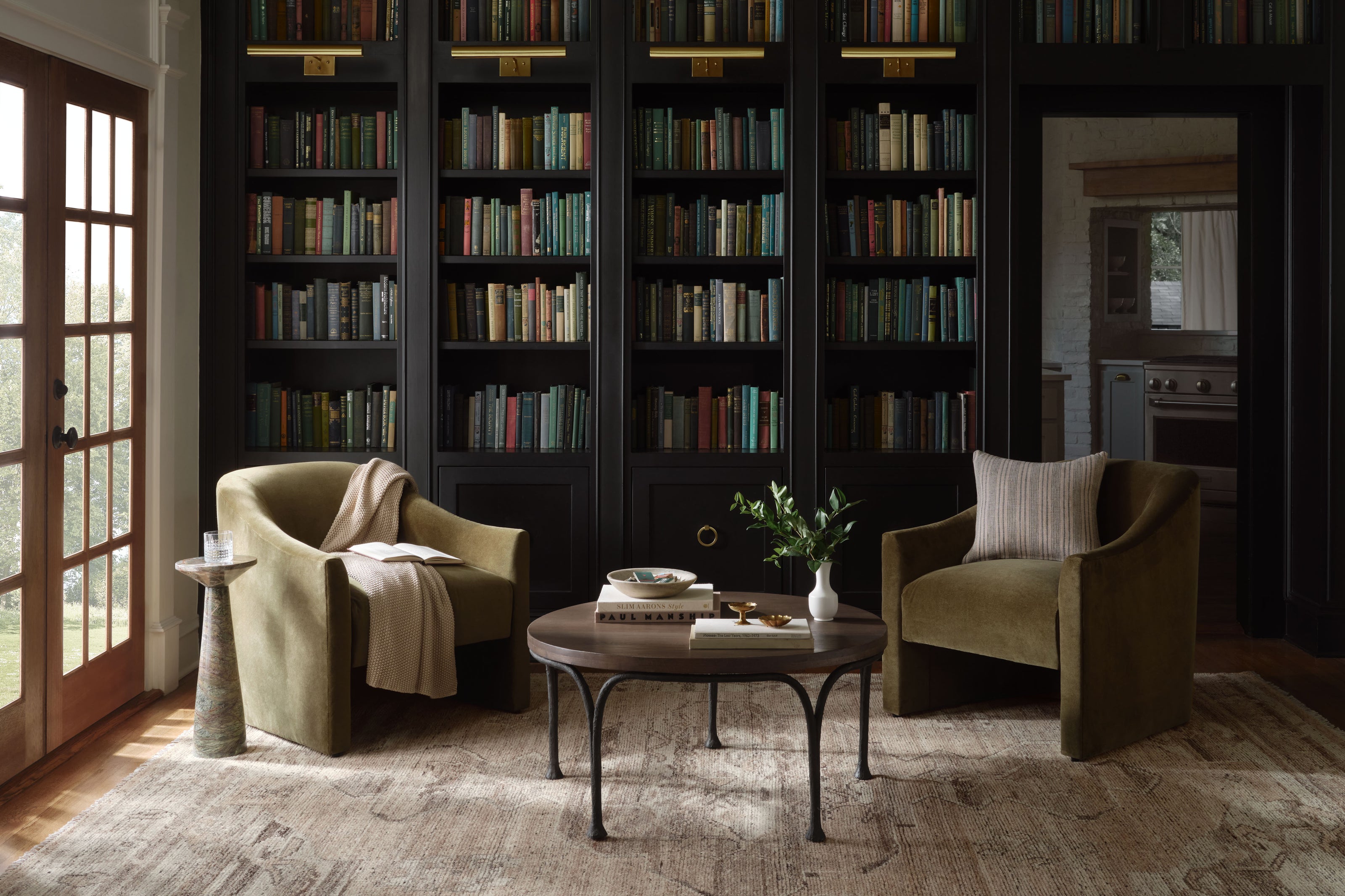 Magnolia Home Abigail ABI-03 Rug Mocha / Smoke