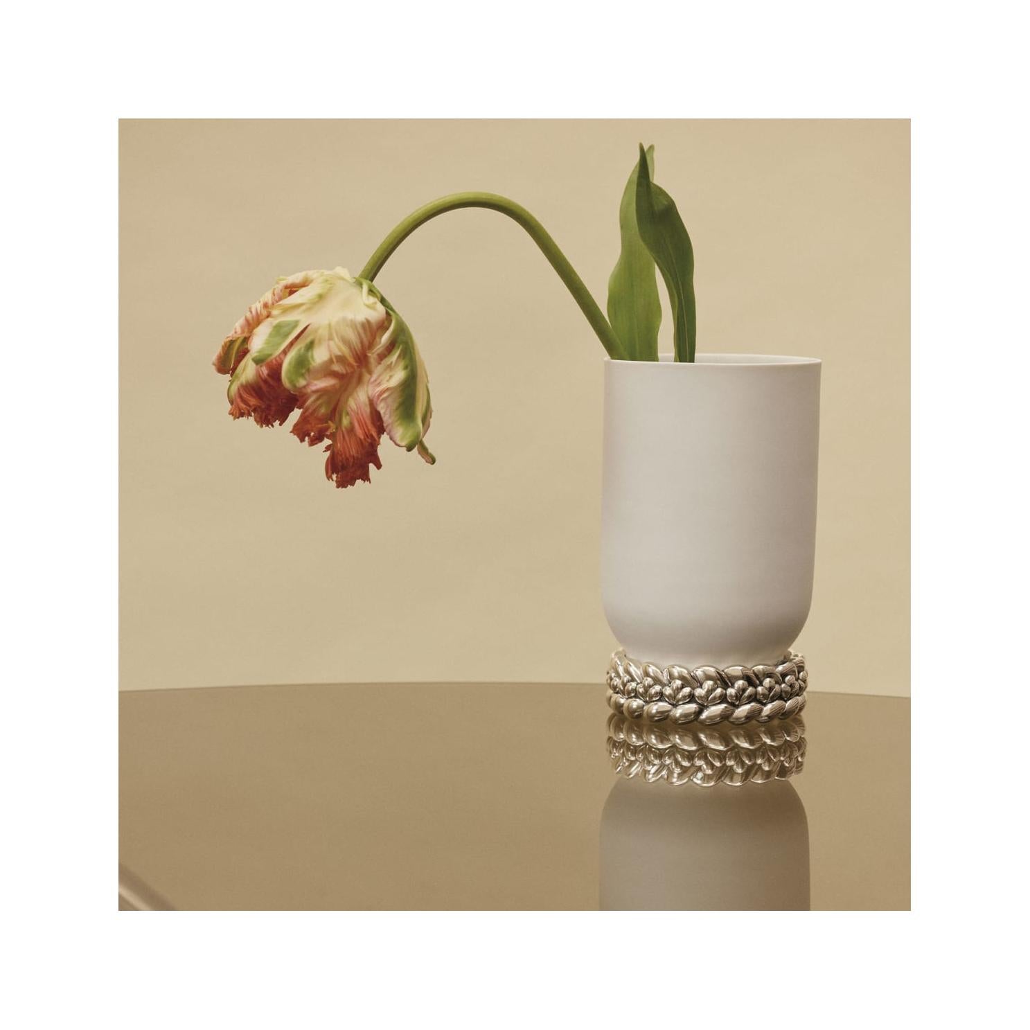 Christofle Babylone Porcelain Vase