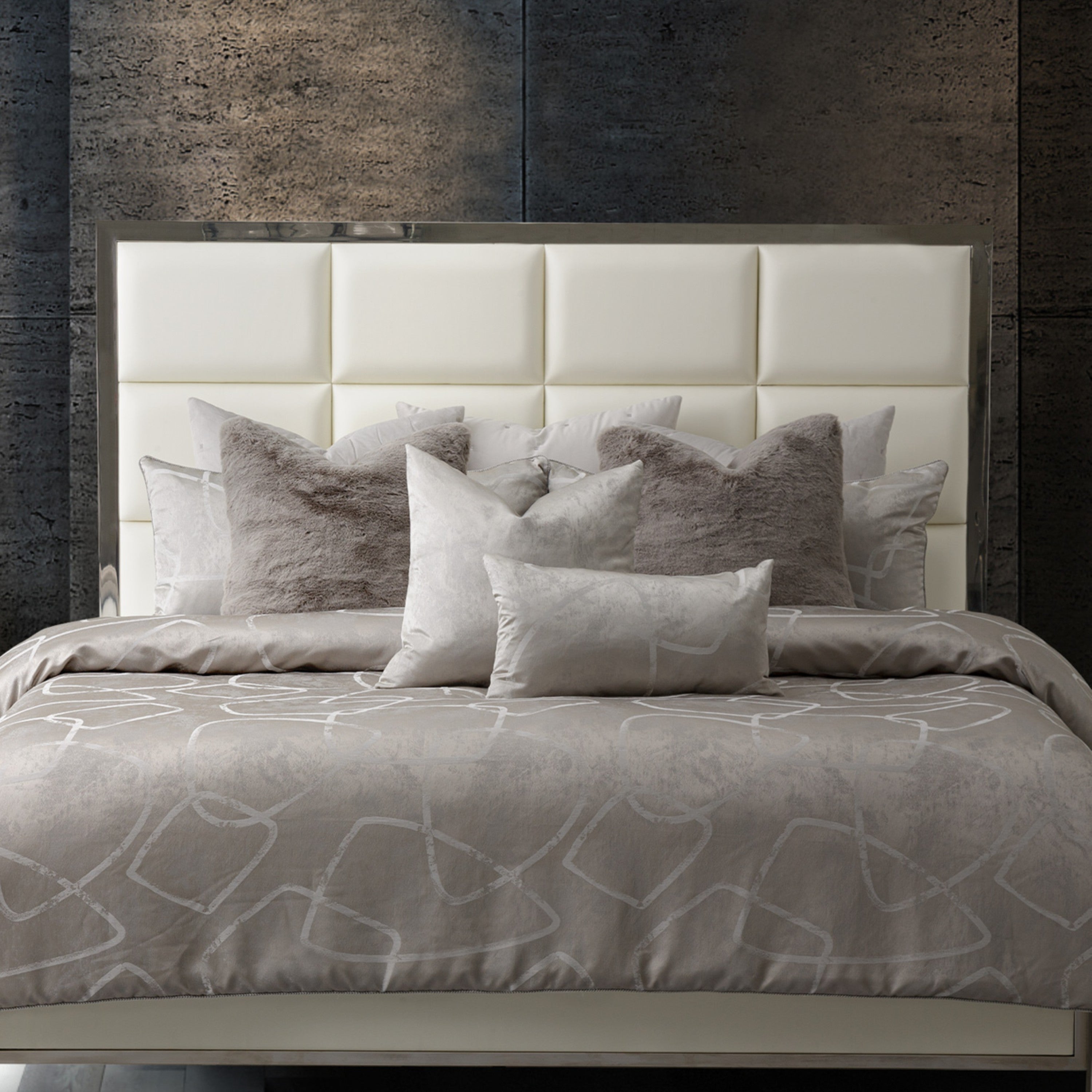 Michael Amini Roma II Comforter Set -  Platinum