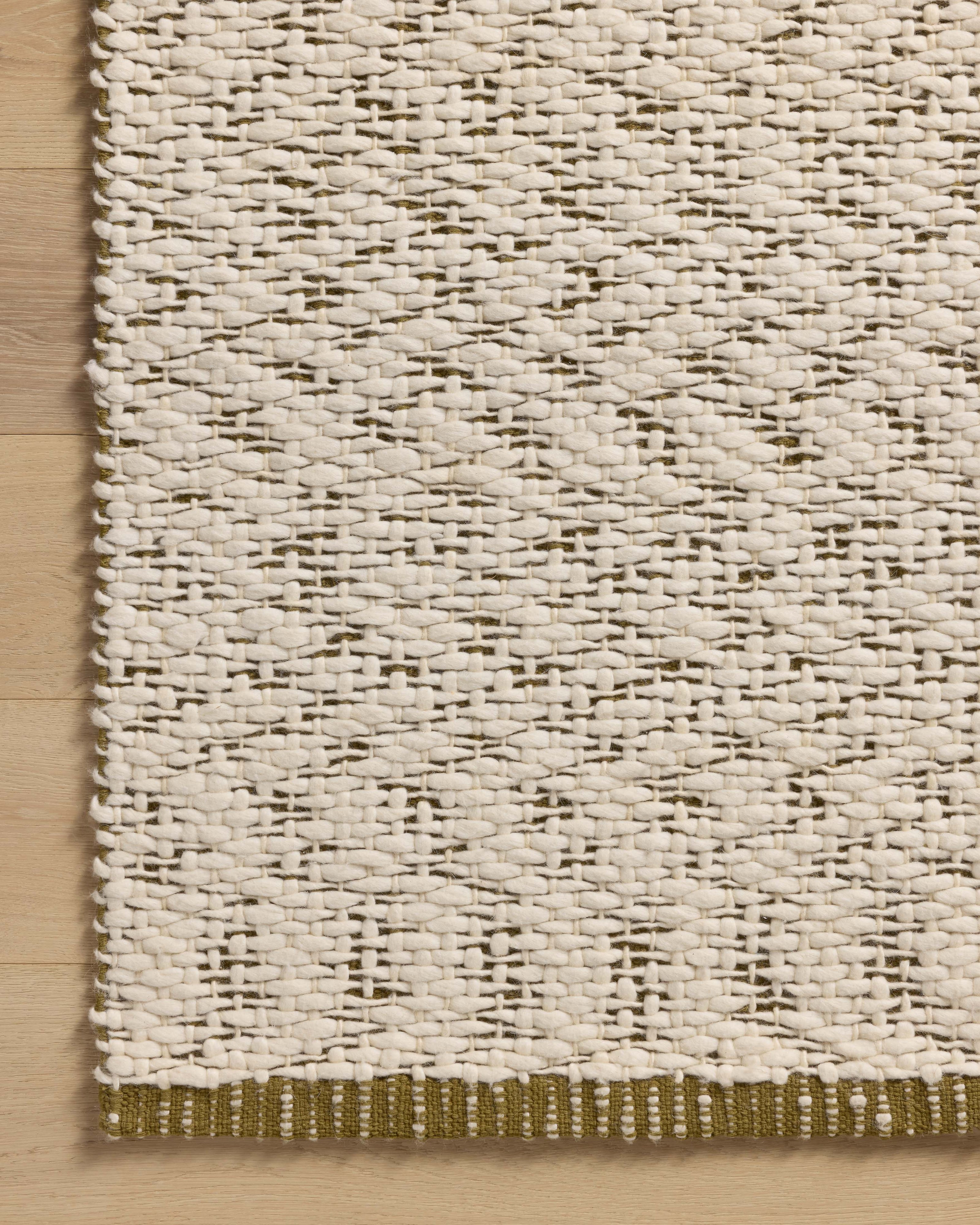 Magnolia Home Betty BET-01 Rug Ivory / Green