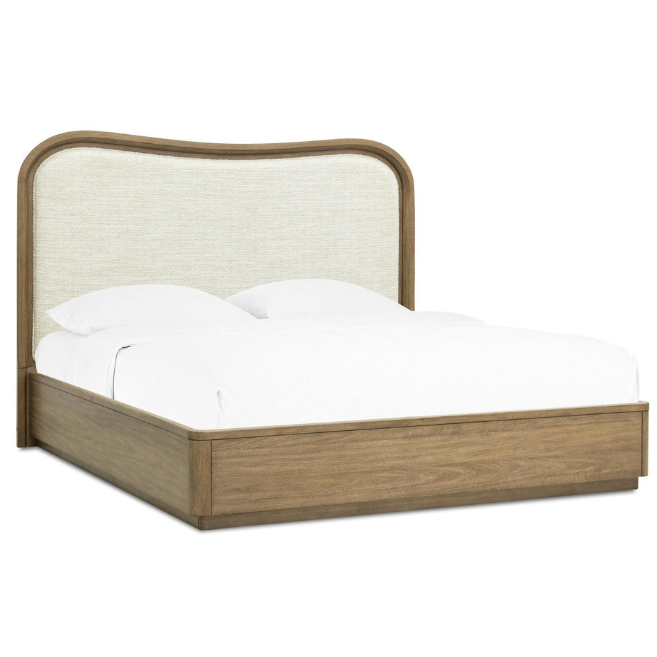 Pulaski Furniture Leeza Brown Upholstered Panel Bed