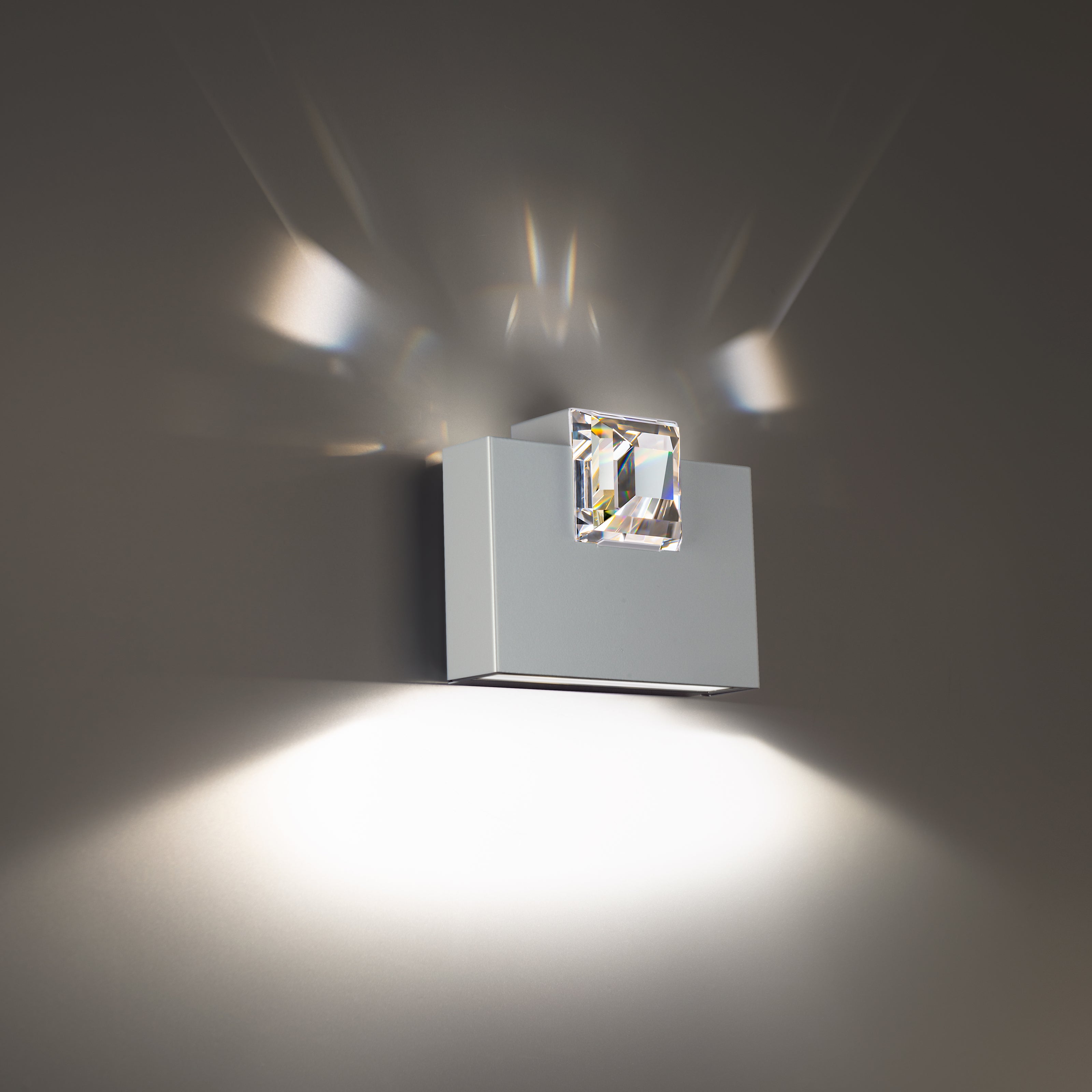 Schonbek Madison BWS90209 Wall Sconce
