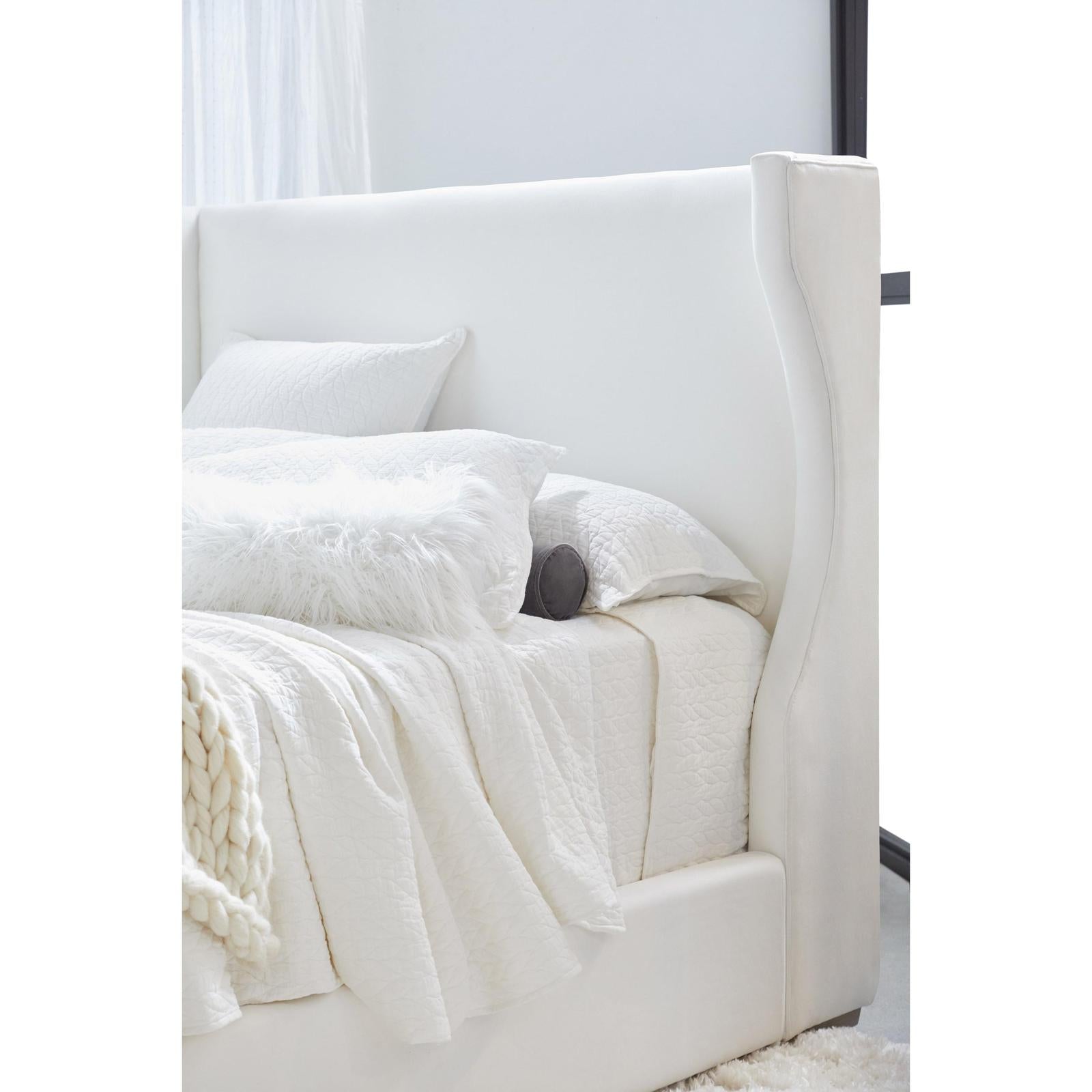 Essentials For Living Balboa Bed