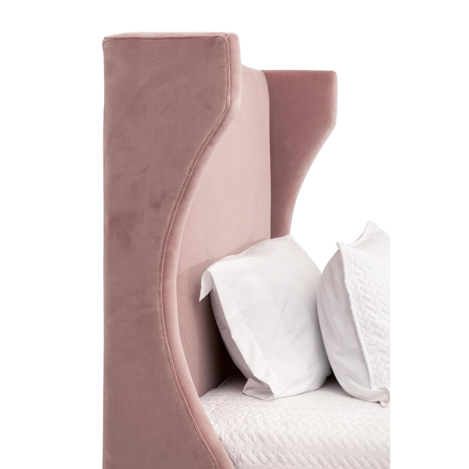Essentials For Living Balboa Bed