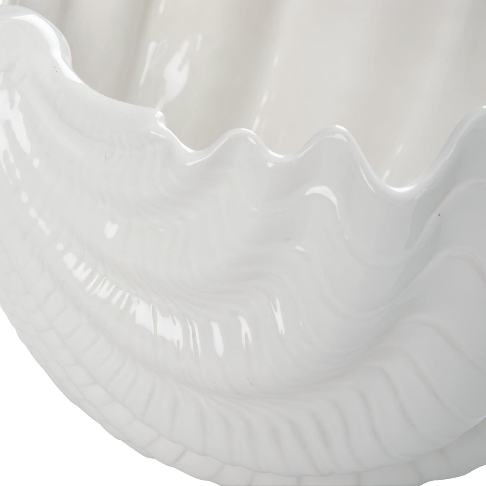 Chelsea House Venus Oyster Bowl