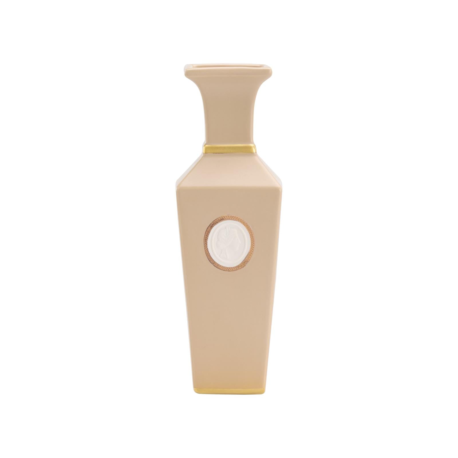 Chelsea House Intaglio Vase