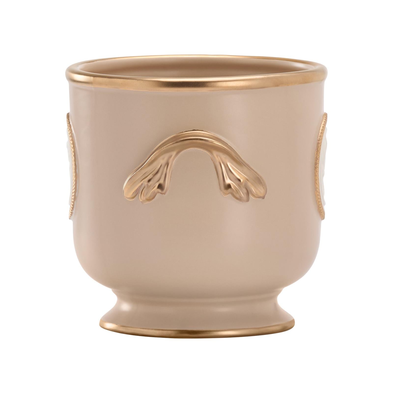 Chelsea House Intaglio Cachepot
